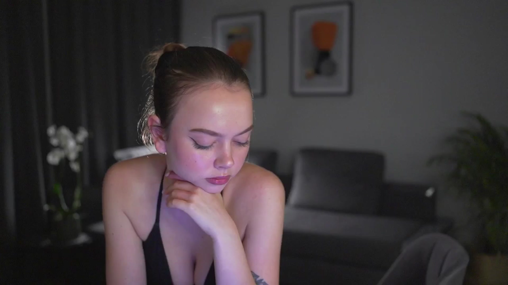 Gallery image thumbnail from Stacywithyou's myfreecams stream on, 07/10/2025, 23:33 image 15 of 20