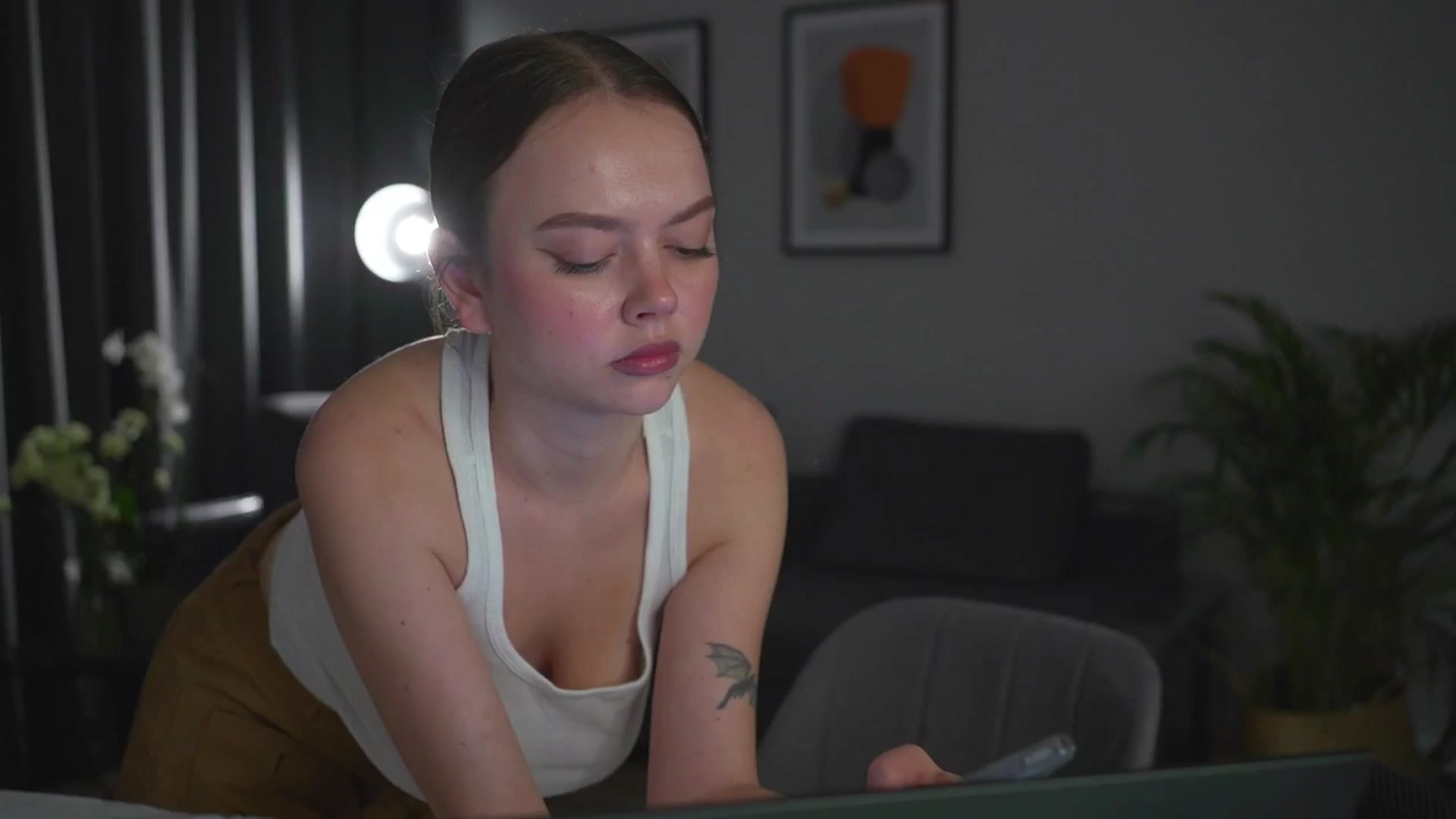 Gallery image thumbnail from Stacywithyou's myfreecams stream on, 07/22/2025, 21:43 image 6 of 20