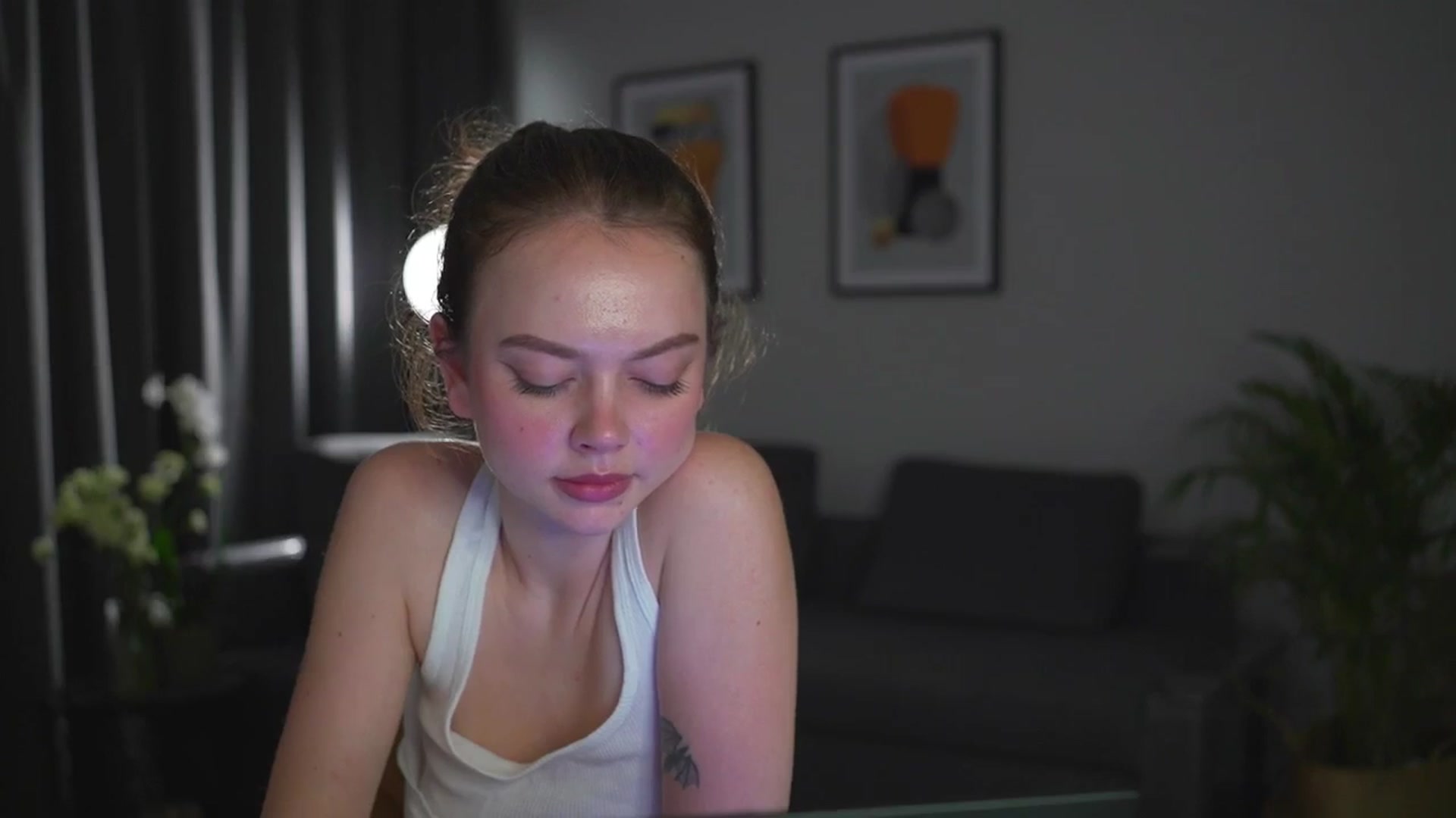 Gallery image thumbnail from Stacywithyou's myfreecams stream on, 07/23/2025, 24:00 image 4 of 20