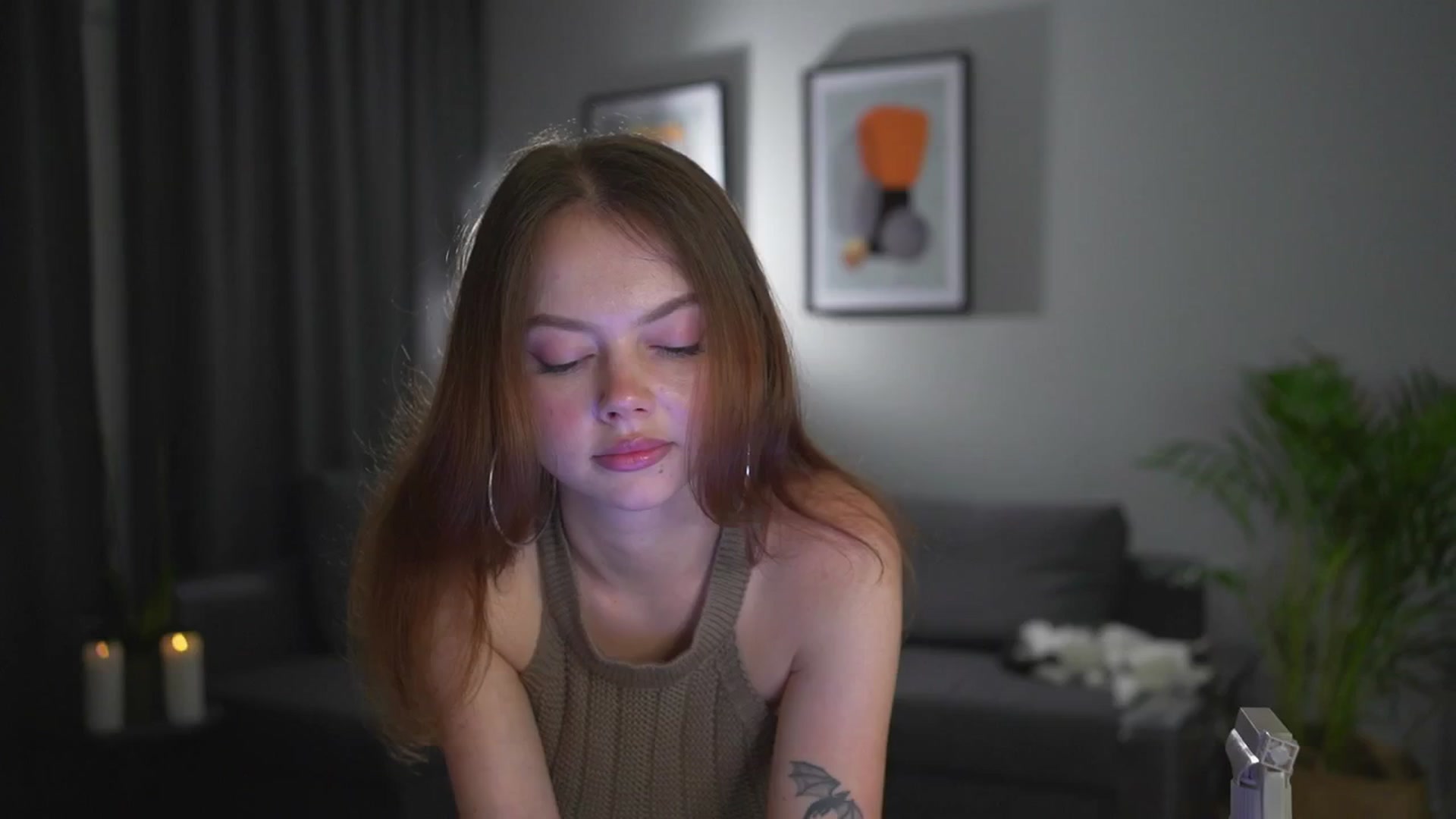 Gallery image thumbnail from Stacywithyou's myfreecams stream on, 08/02/2025, 24:32 image 16 of 20