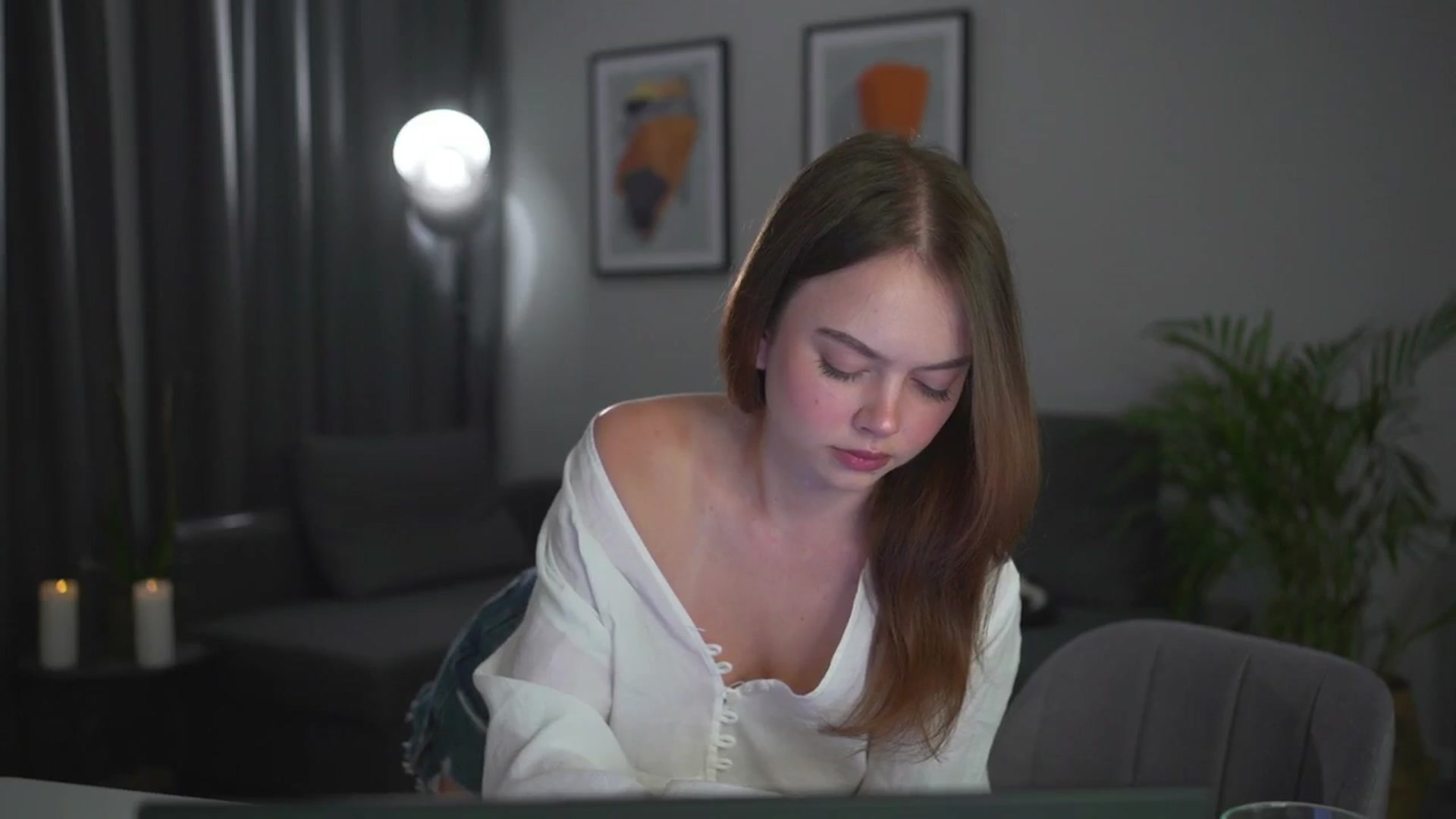 Gallery image thumbnail from Stacywithyou's myfreecams stream on, 08/07/2025, 24:11 image 4 of 20
