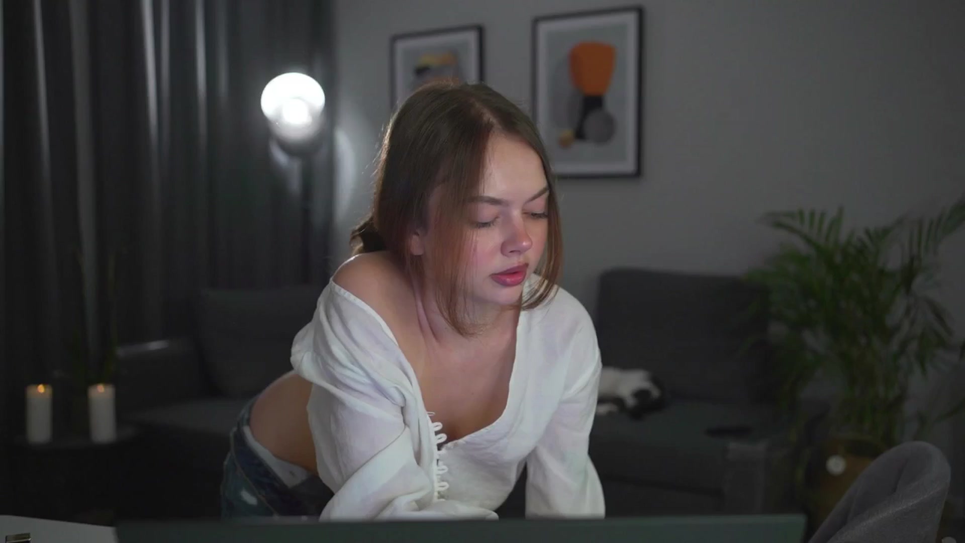 Gallery image thumbnail from Stacywithyou's myfreecams stream on, 08/07/2025, 24:21 image 18 of 20