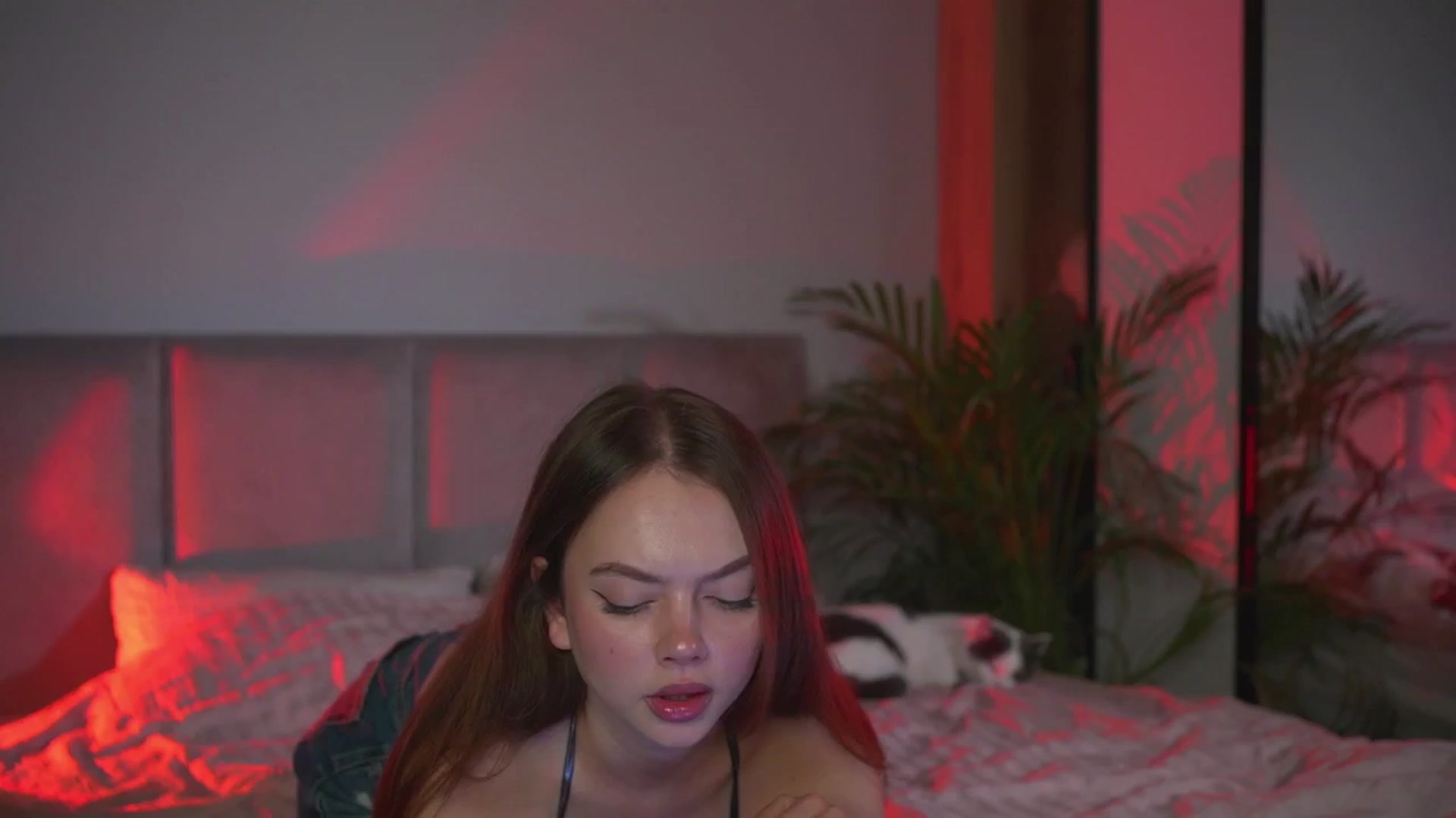 Gallery image thumbnail from Stacywithyou's myfreecams stream on, 08/08/2025, 23:52 image 3 of 20