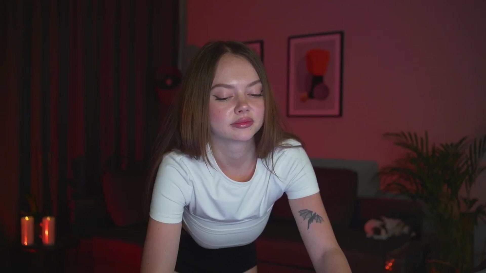 Gallery image thumbnail from Stacywithyou's myfreecams stream on, 08/15/2025, 01:16 image 19 of 20