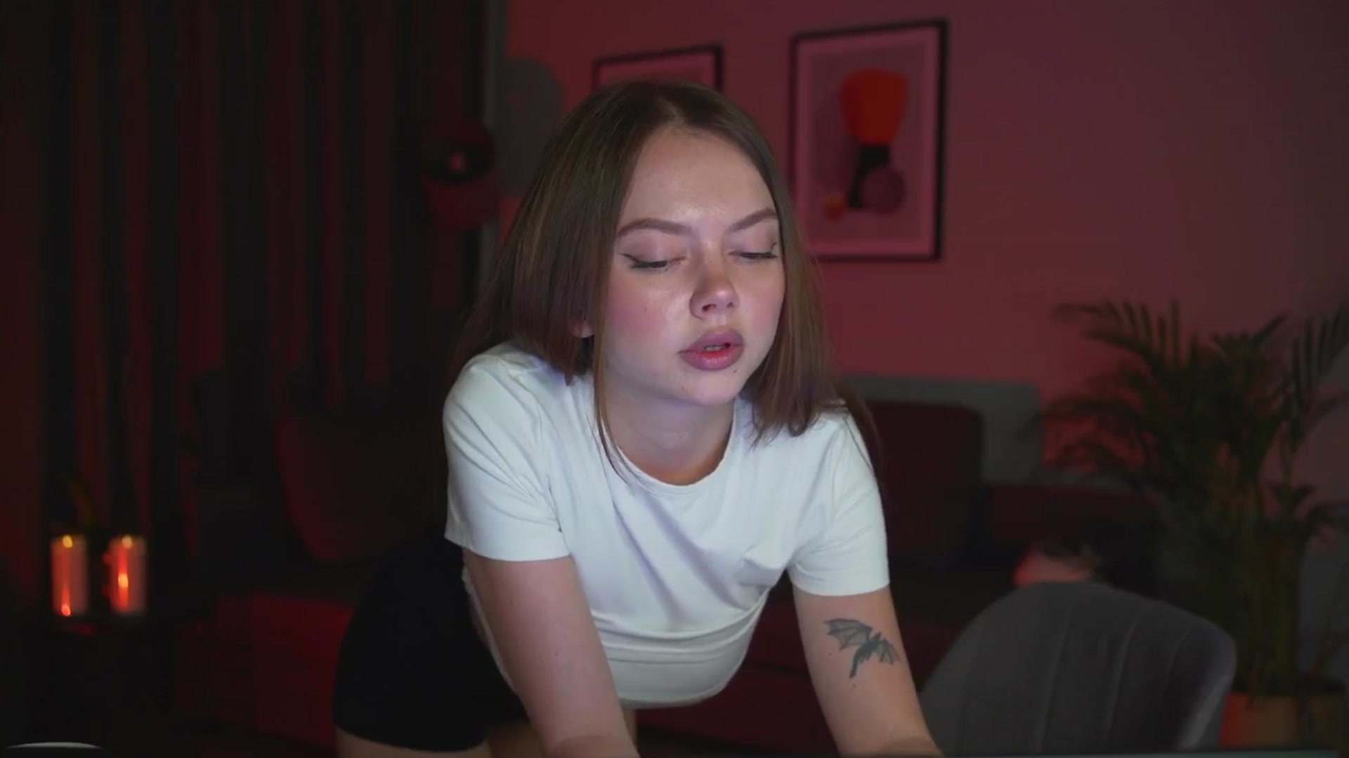 Gallery image thumbnail from Stacywithyou's myfreecams stream on, 08/15/2025, 01:16 image 14 of 20