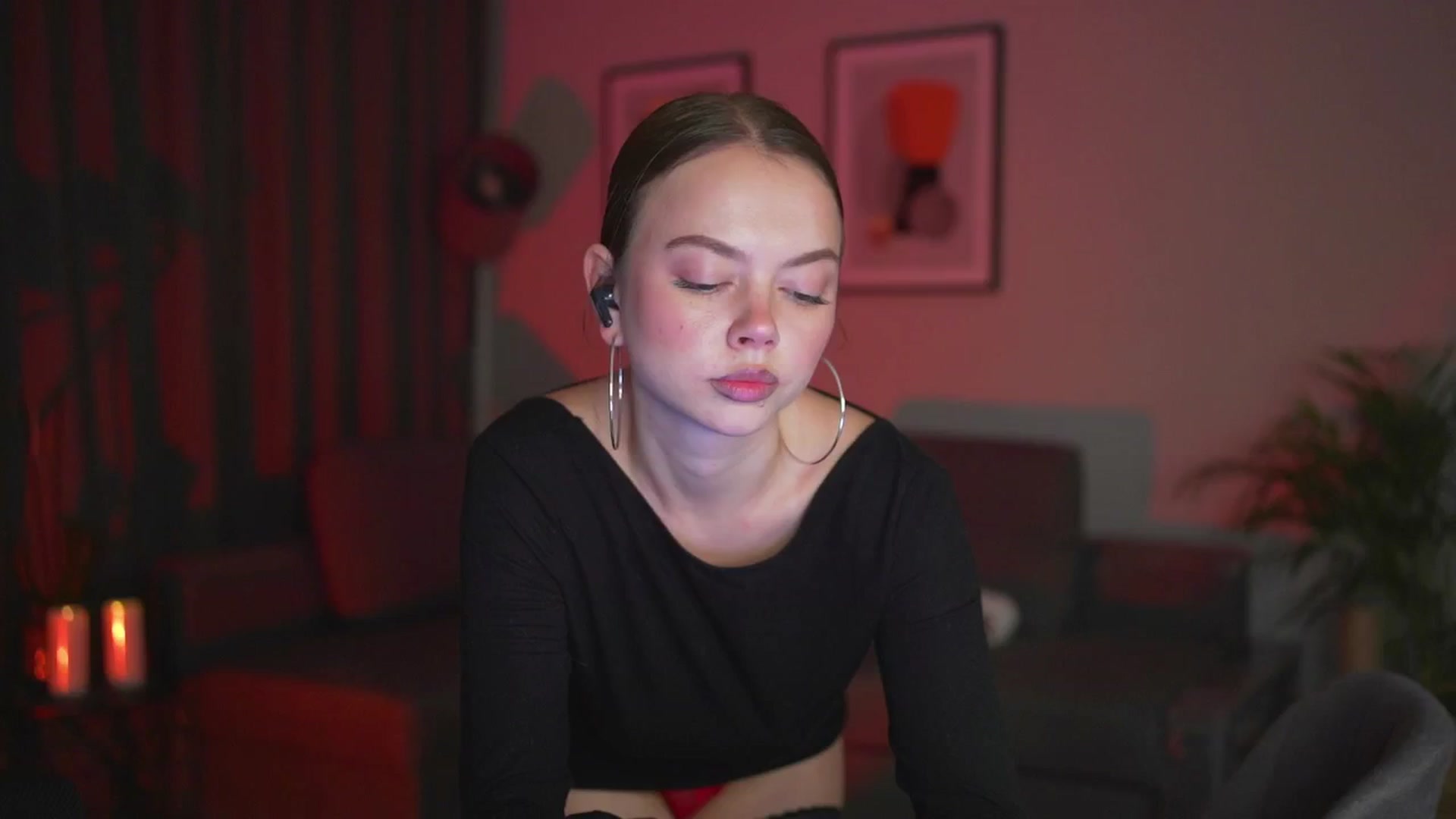 Gallery image thumbnail from Stacywithyou's myfreecams stream on, 08/20/2025, 24:12 image 15 of 20