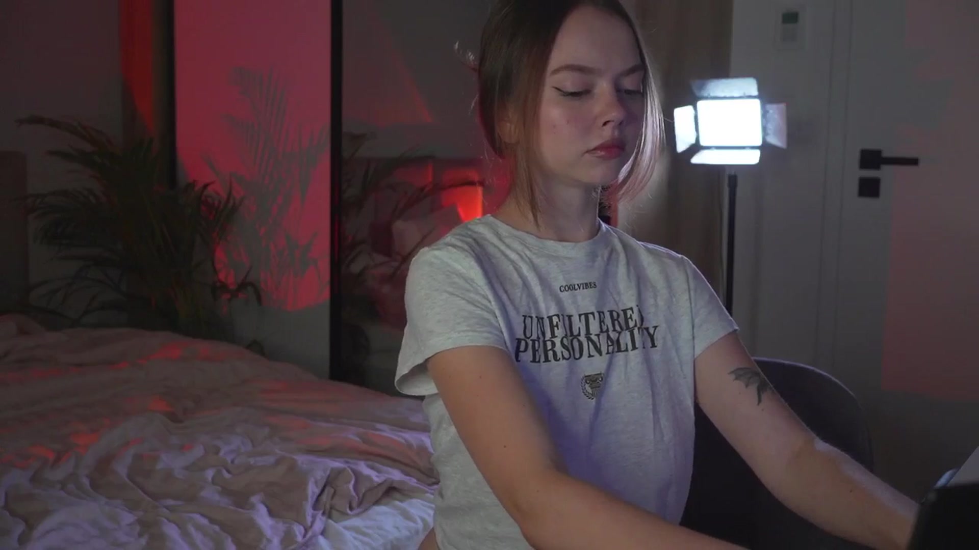 Gallery image thumbnail from Stacywithyou's myfreecams stream on, 08/24/2025, 20:17 image 6 of 20