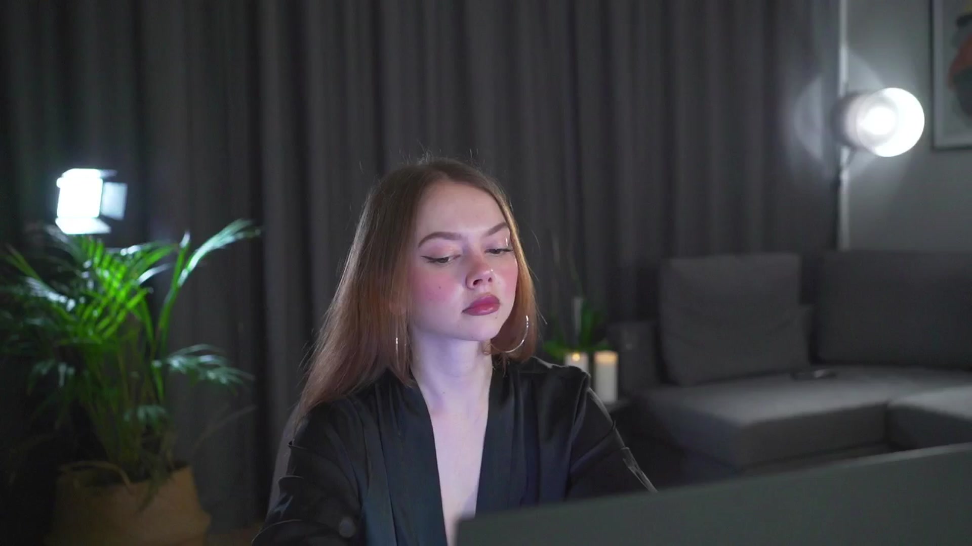 Gallery image thumbnail from Stacywithyou's myfreecams stream on, 08/28/2025, 22:12 image 7 of 20