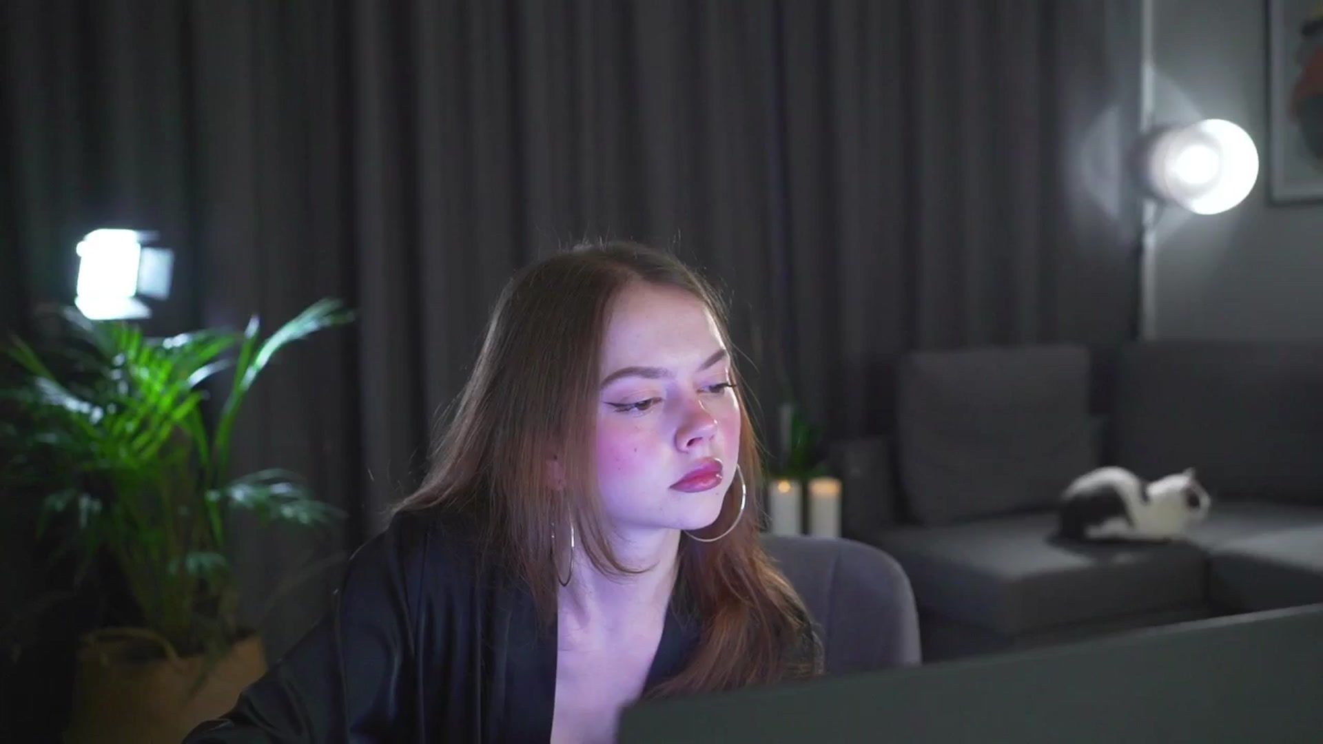 Gallery image thumbnail from Stacywithyou's myfreecams stream on, 08/28/2025, 22:12 image 14 of 20