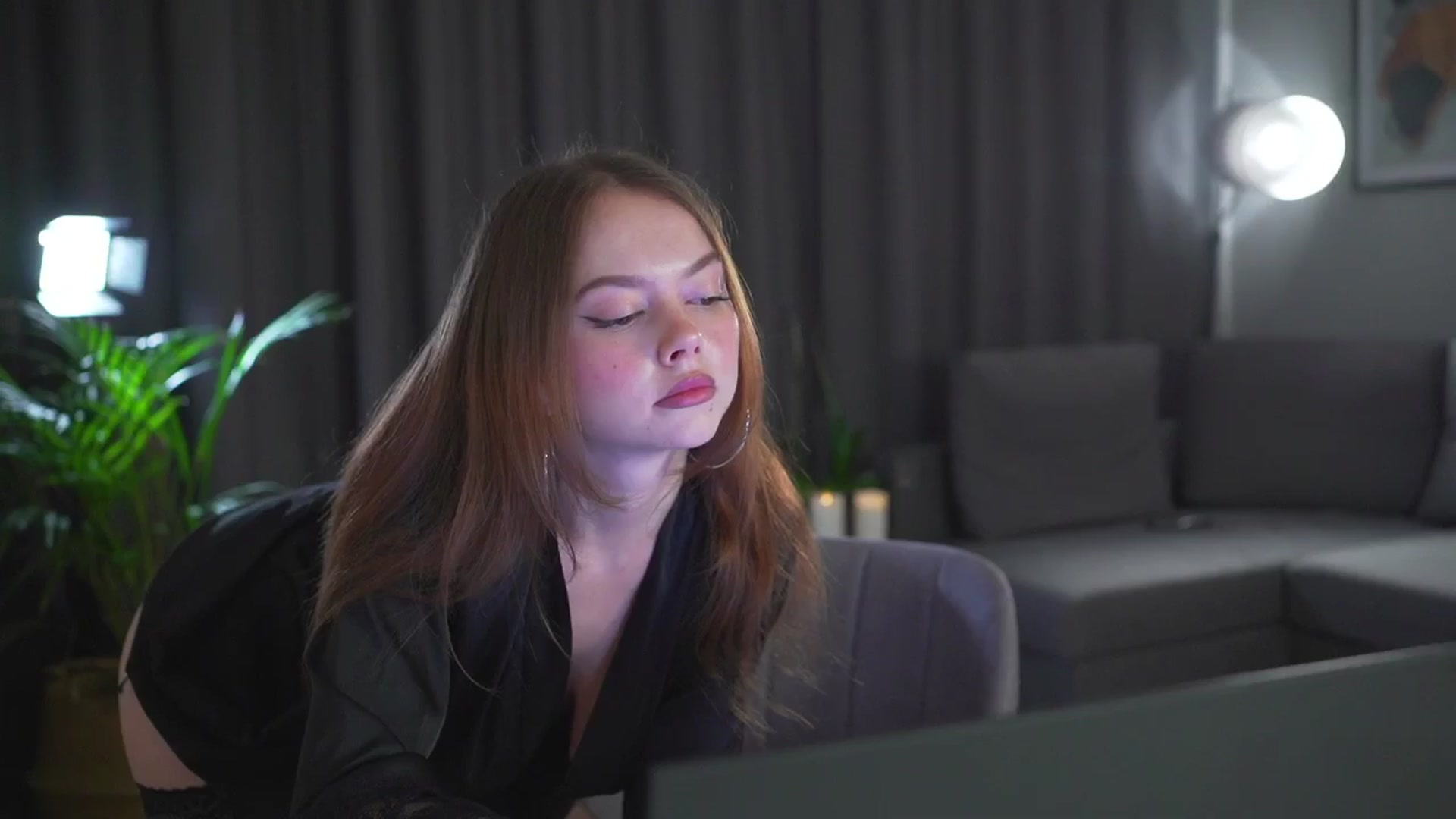 Gallery image thumbnail from Stacywithyou's myfreecams stream on, 08/29/2025, 24:21 image 19 of 20
