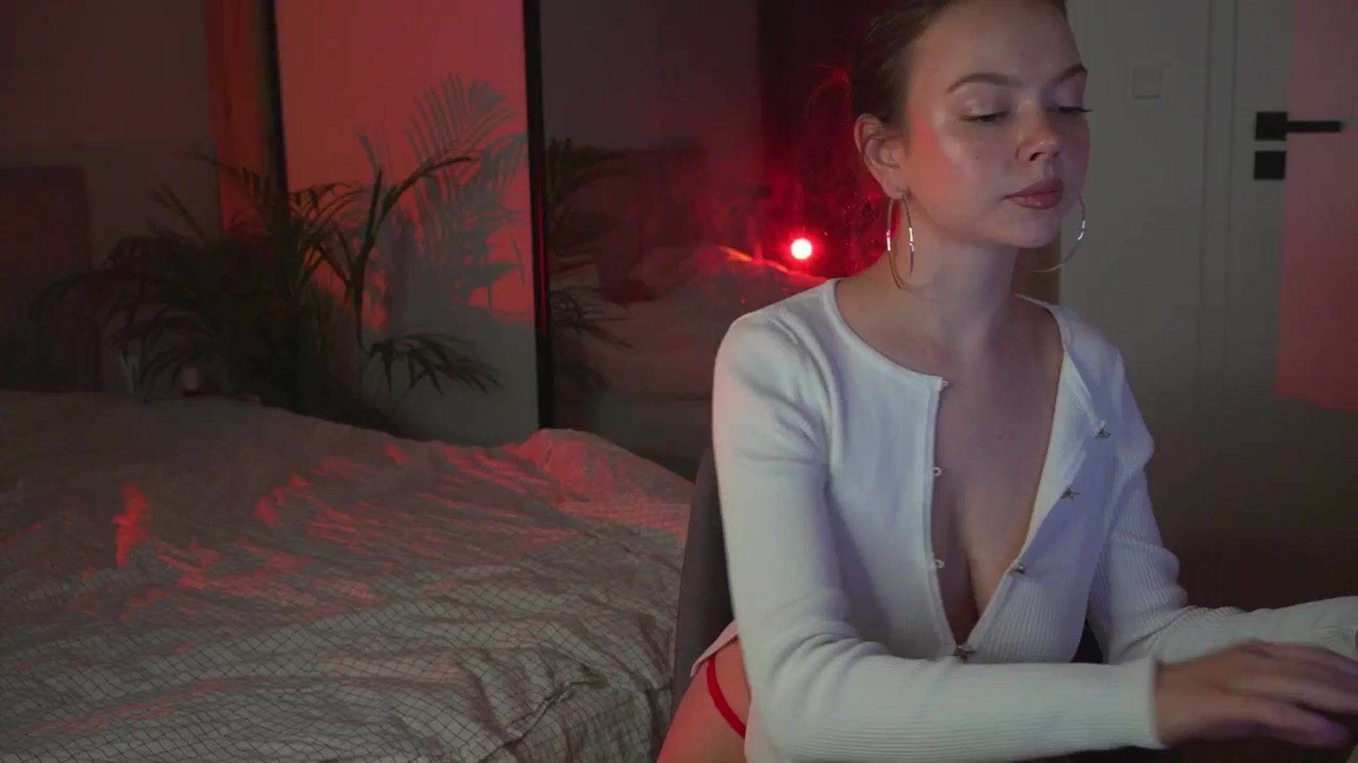 Gallery image thumbnail from Stacywithyou's myfreecams stream on, 08/31/2025, 23:32 image 14 of 20
