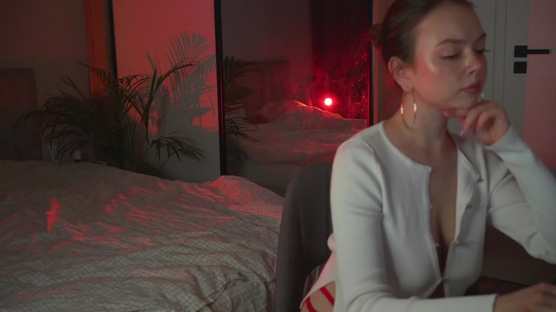 Gallery image thumbnail from Stacywithyou's myfreecams stream on, 08/31/2025, 23:32 image 18 of 20