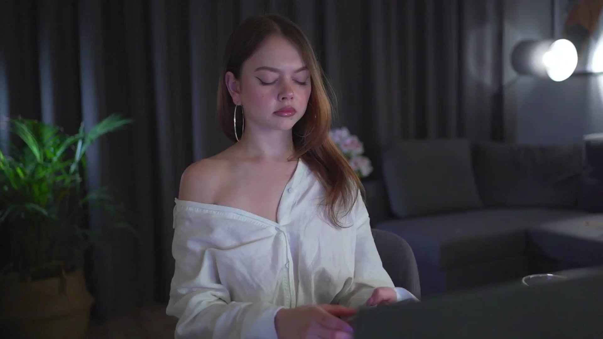 Gallery image thumbnail from Stacywithyou's myfreecams stream on, 09/03/2025, 23:44 image 4 of 20