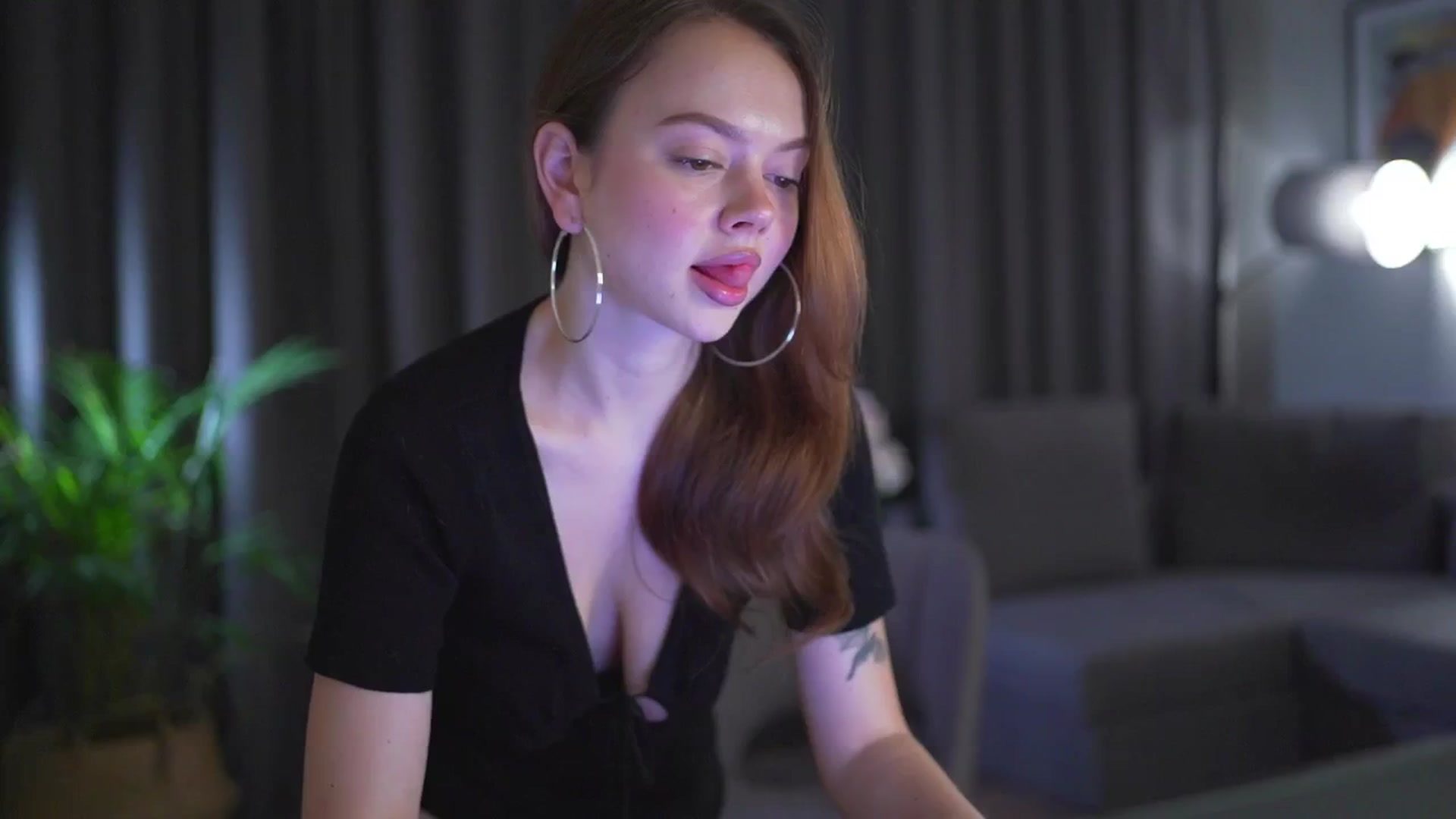 Gallery image thumbnail from Stacywithyou's myfreecams stream on, 09/04/2025, 23:19 image 20 of 20