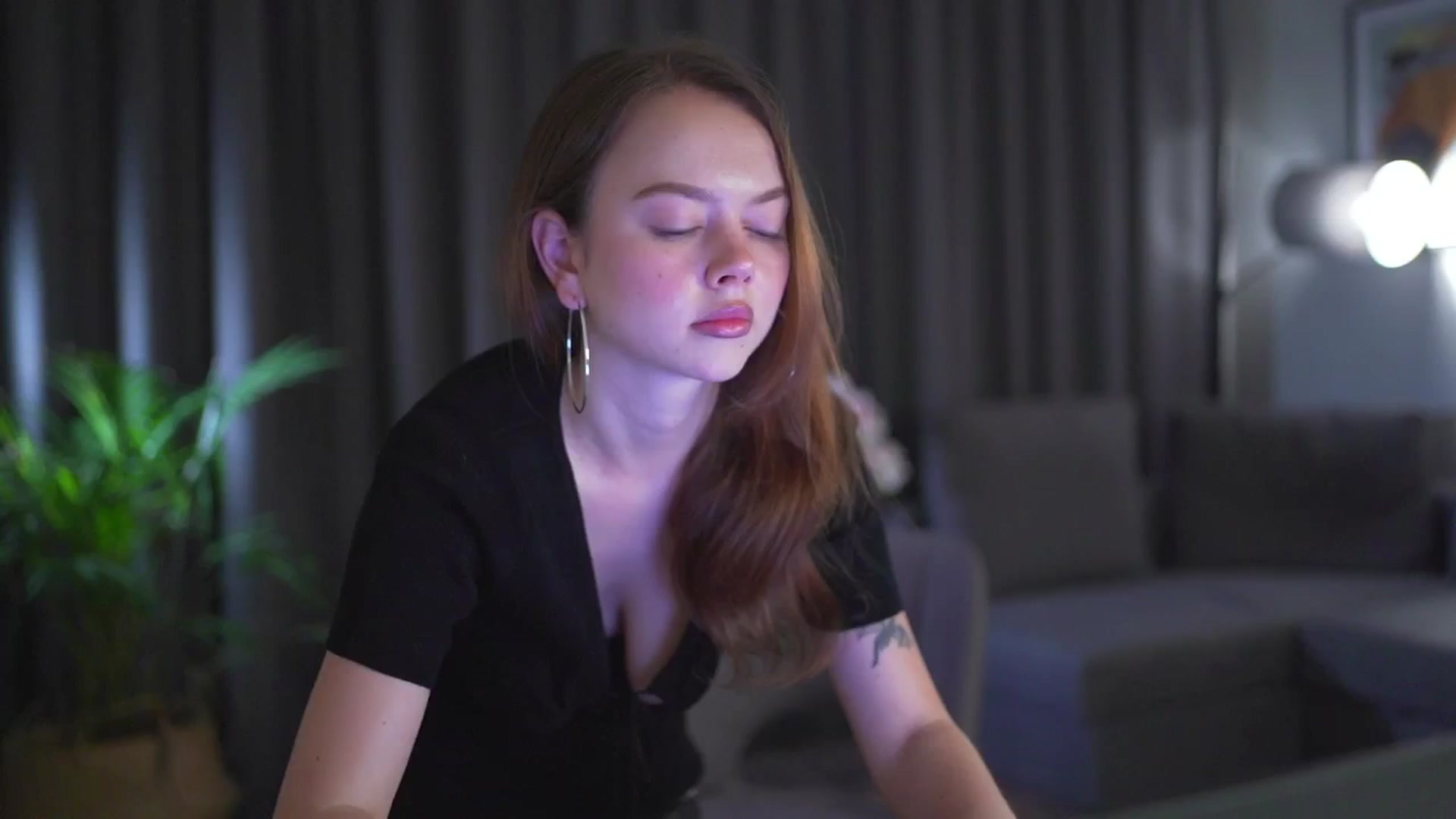 Gallery image thumbnail from Stacywithyou's myfreecams stream on, 09/04/2025, 23:19 image 14 of 20