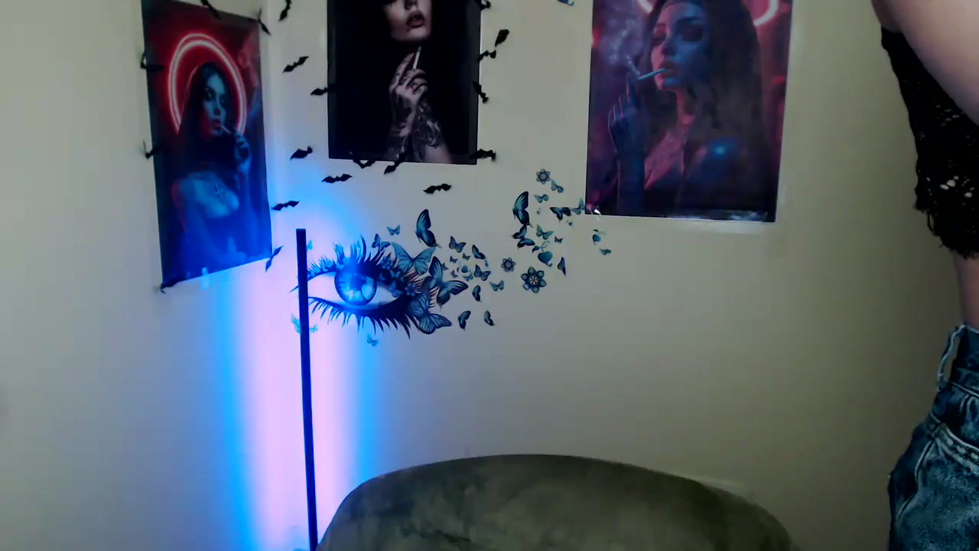 Gallery image thumbnail from StacyyyBB's myfreecams stream on, 11/17/2025, 16:49 image 13 of 20
