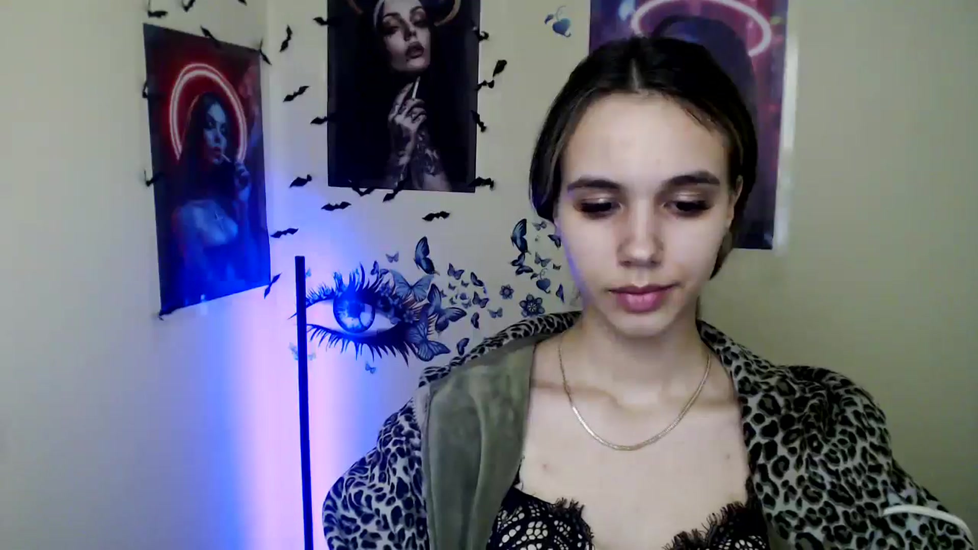 Gallery image thumbnail from StacyyyBB's myfreecams stream on, 11/17/2025, 18:01 image 6 of 20