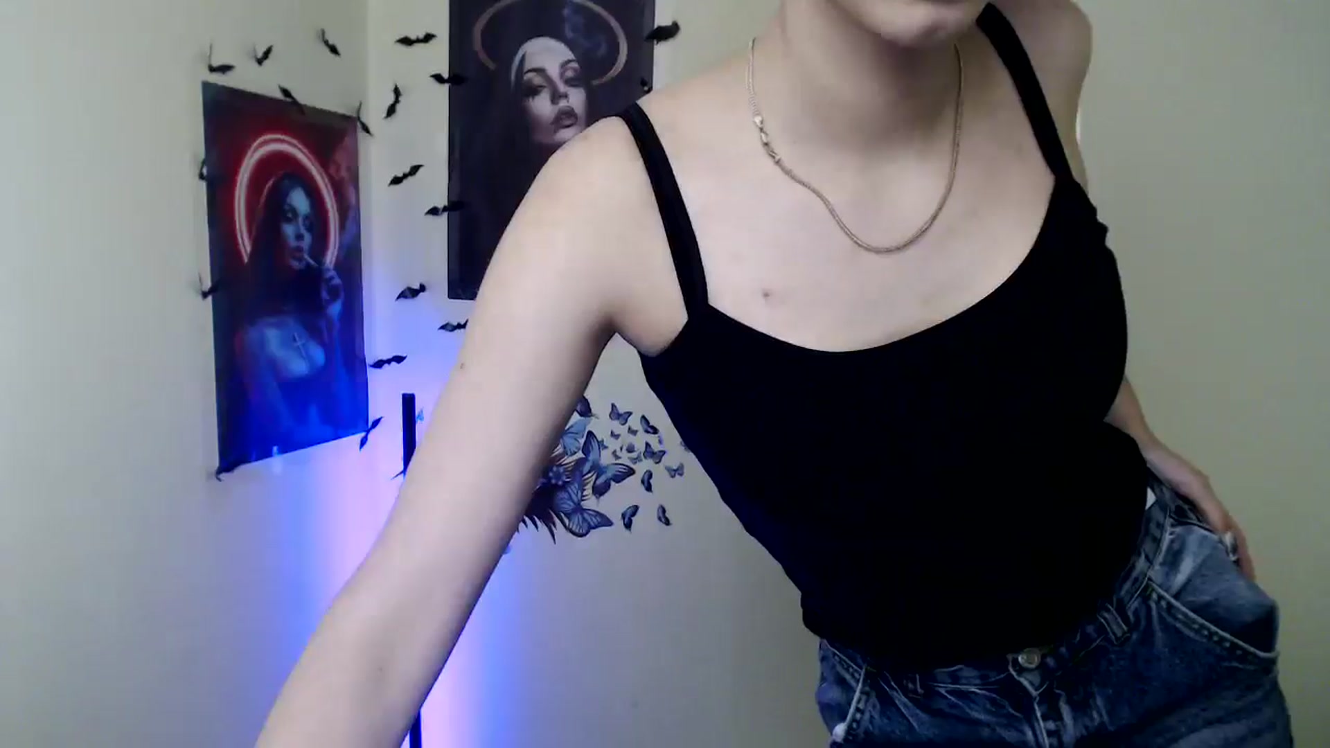 Gallery image thumbnail from StacyyyBB's myfreecams stream on, 11/18/2025, 12:31 image 14 of 20