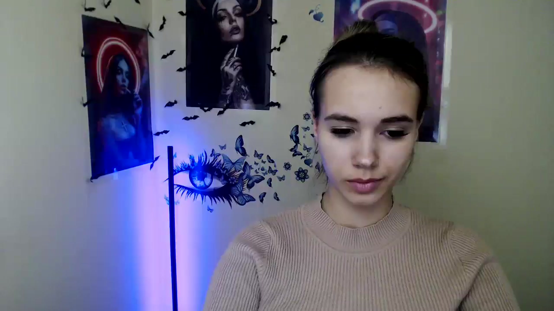 Gallery image thumbnail from StacyyyBB's myfreecams stream on, 11/18/2025, 12:31 image 3 of 20