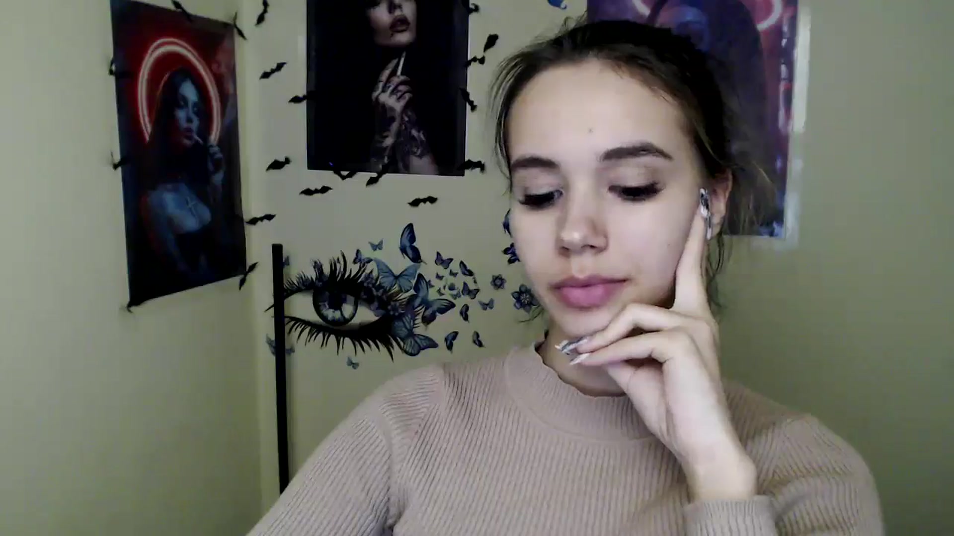Gallery image thumbnail from StacyyyBB's myfreecams stream on, 11/18/2025, 16:38 image 2 of 20