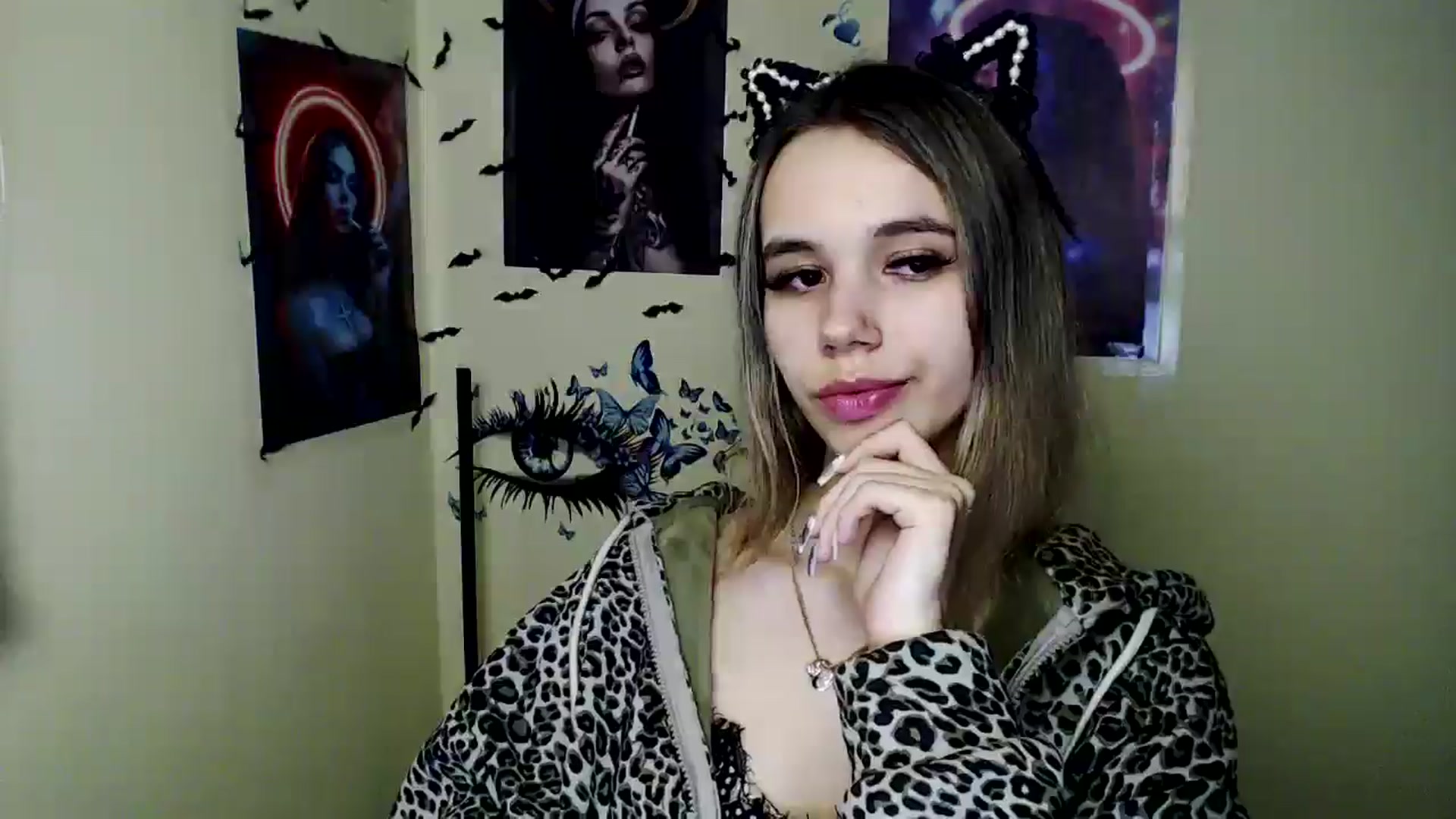 Gallery image thumbnail from StacyyyBB's myfreecams stream on, 11/20/2025, 15:52 image 7 of 20
