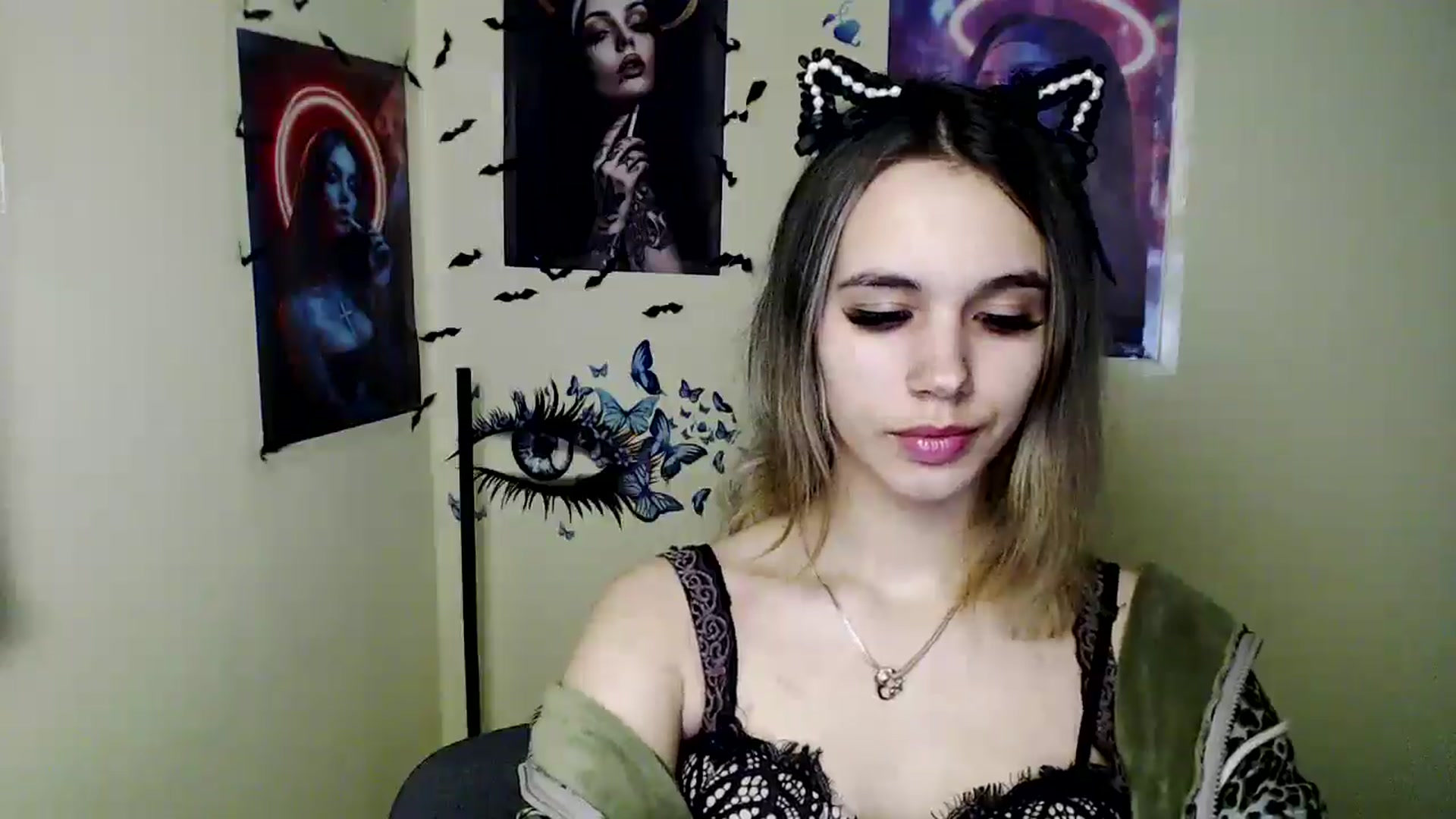 Gallery image thumbnail from StacyyyBB's myfreecams stream on, 11/20/2025, 15:52 image 13 of 20