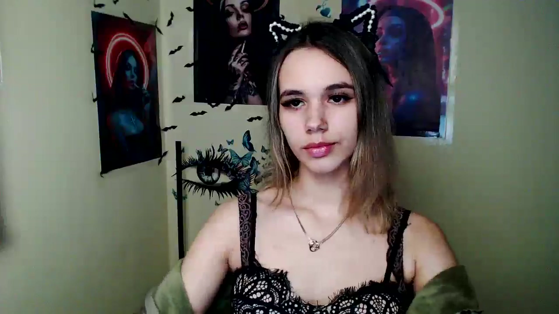 Gallery image thumbnail from StacyyyBB's myfreecams stream on, 11/20/2025, 15:52 image 15 of 20