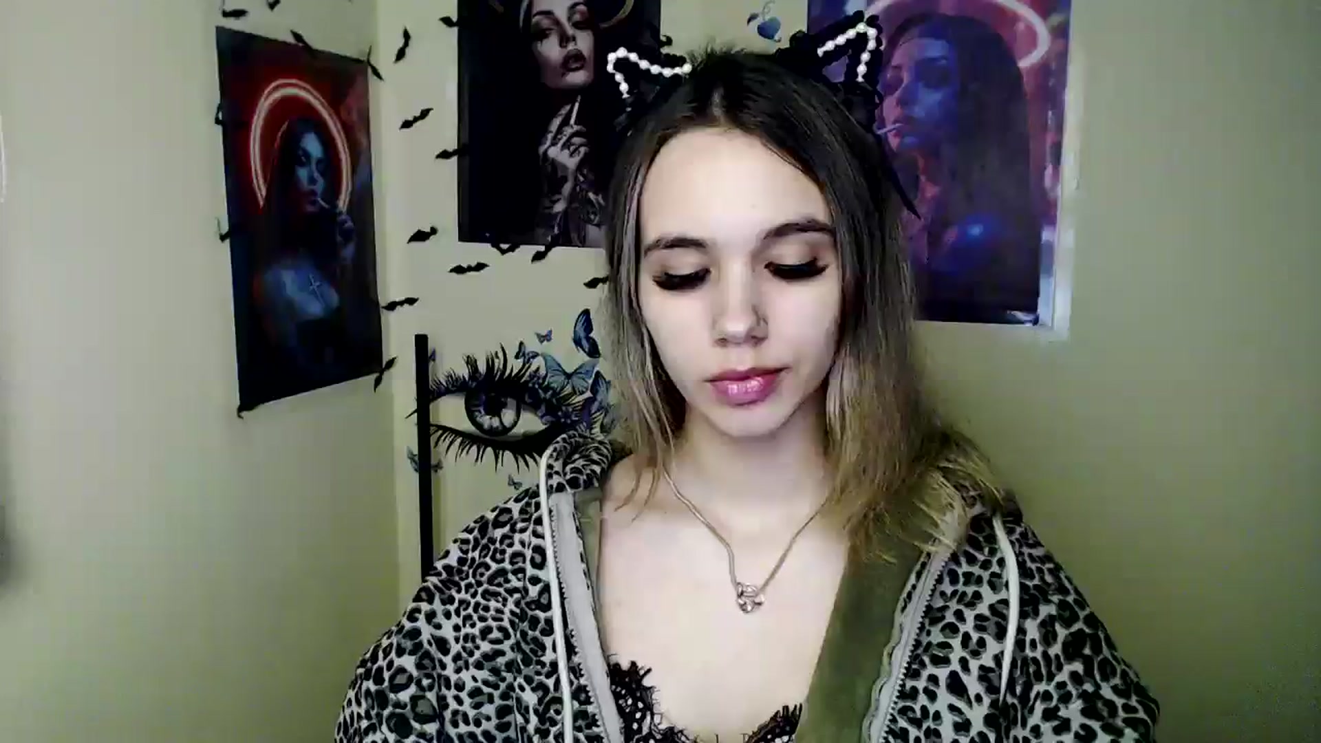 Gallery image thumbnail from StacyyyBB's myfreecams stream on, 11/20/2025, 15:52 image 18 of 20