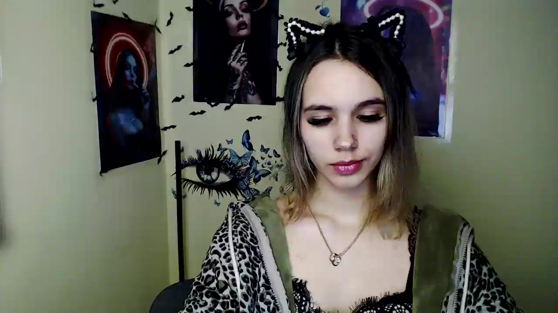 Gallery image thumbnail from StacyyyBB's myfreecams stream on, 11/20/2025, 15:52 image 9 of 20