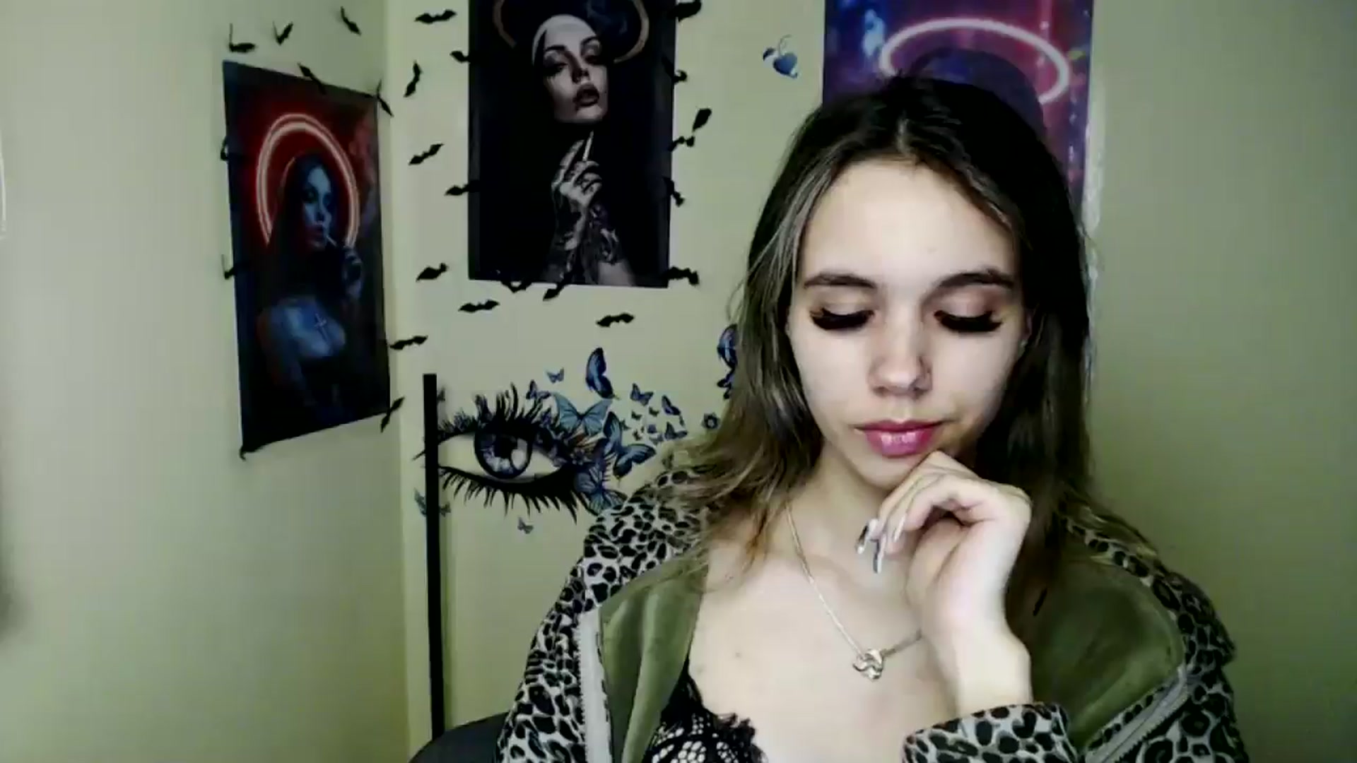 Gallery image thumbnail from StacyyyBB's myfreecams stream on, 11/20/2025, 16:38 image 14 of 20