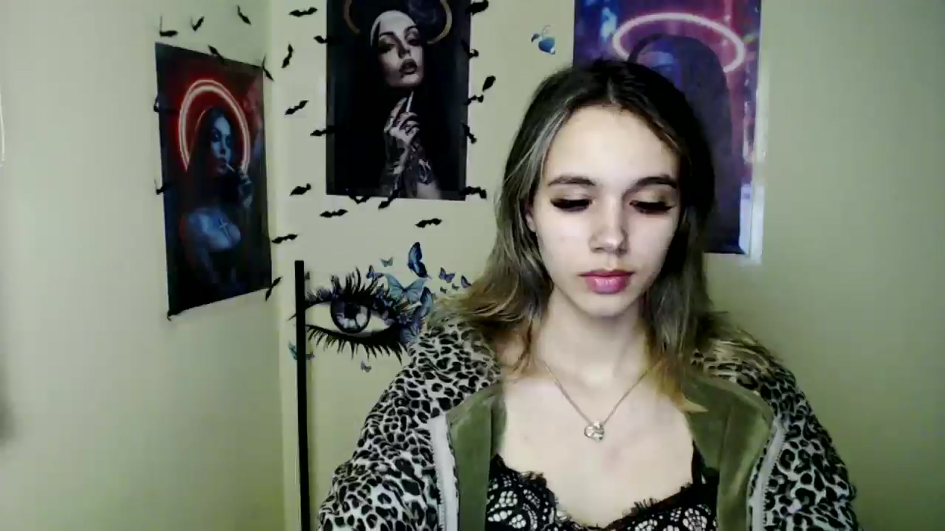 Gallery image thumbnail from StacyyyBB's myfreecams stream on, 11/20/2025, 16:38 image 12 of 20
