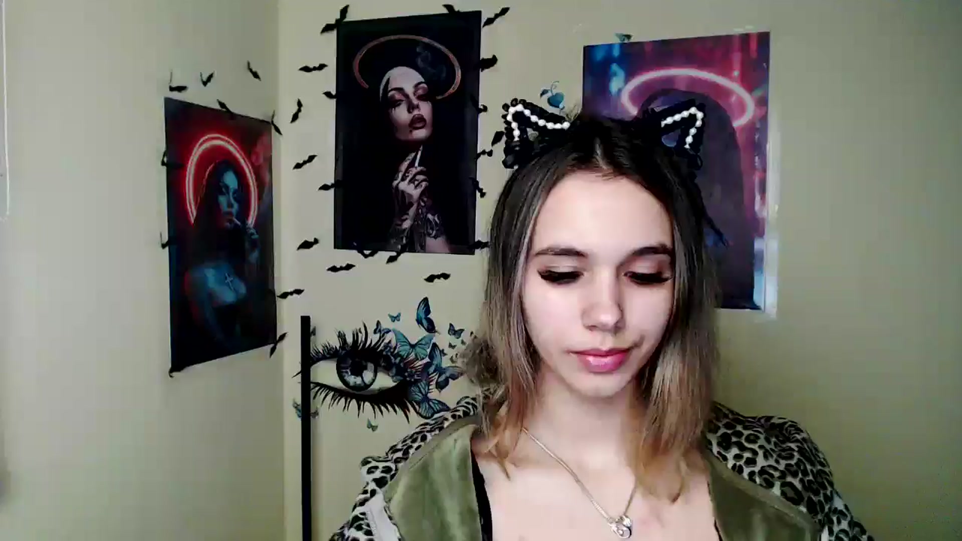 Gallery image thumbnail from StacyyyBB's myfreecams stream on, 11/20/2025, 16:38 image 3 of 20