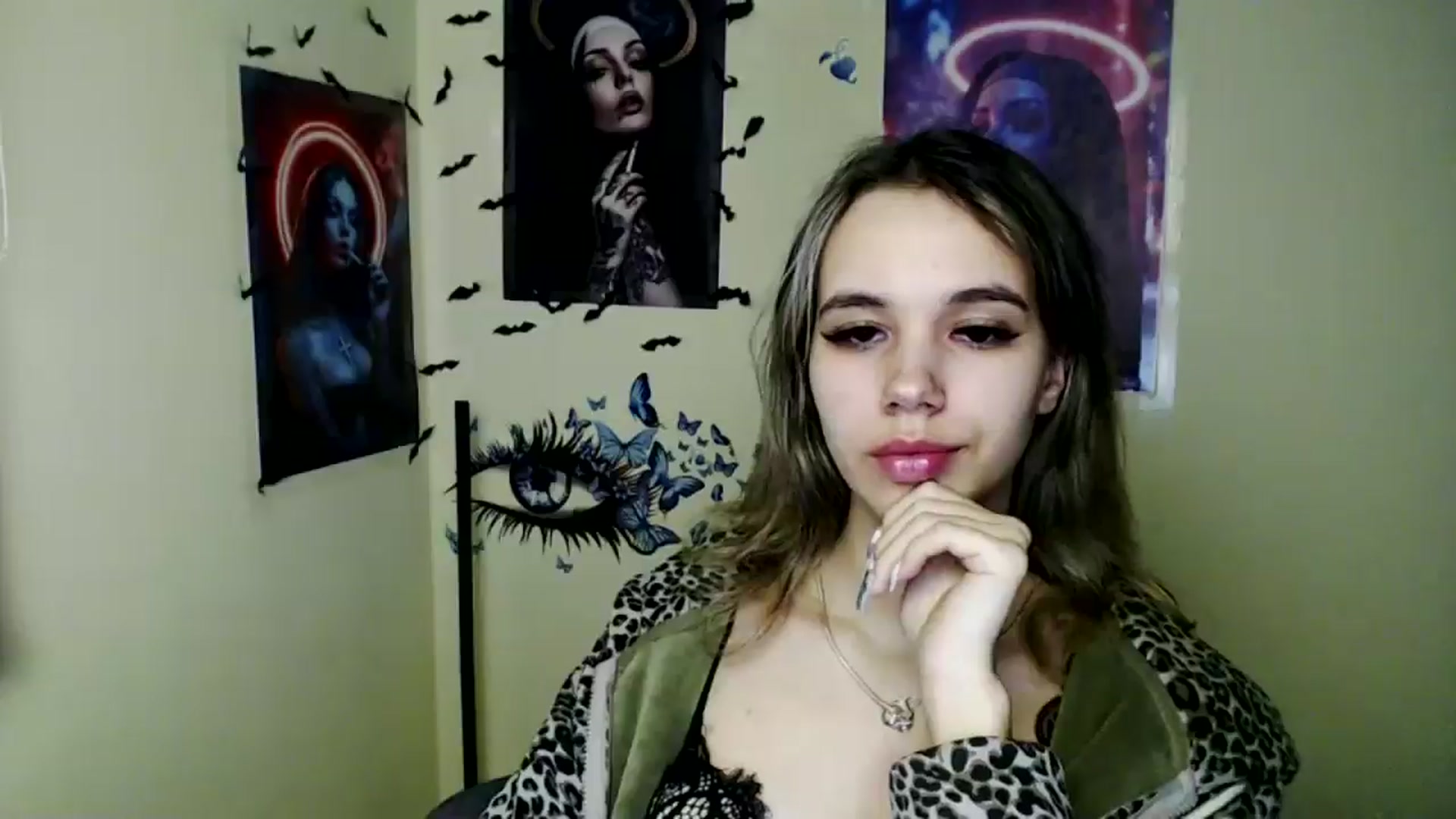 Gallery image thumbnail from StacyyyBB's myfreecams stream on, 11/20/2025, 16:38 image 15 of 20