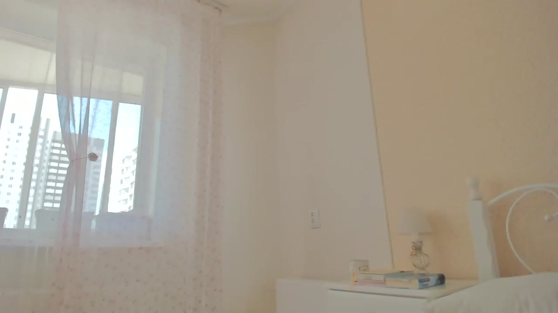 Gallery image thumbnail from StandardWoman's myfreecams stream on, 06/19/2023, 06:22 image 13 of 20
