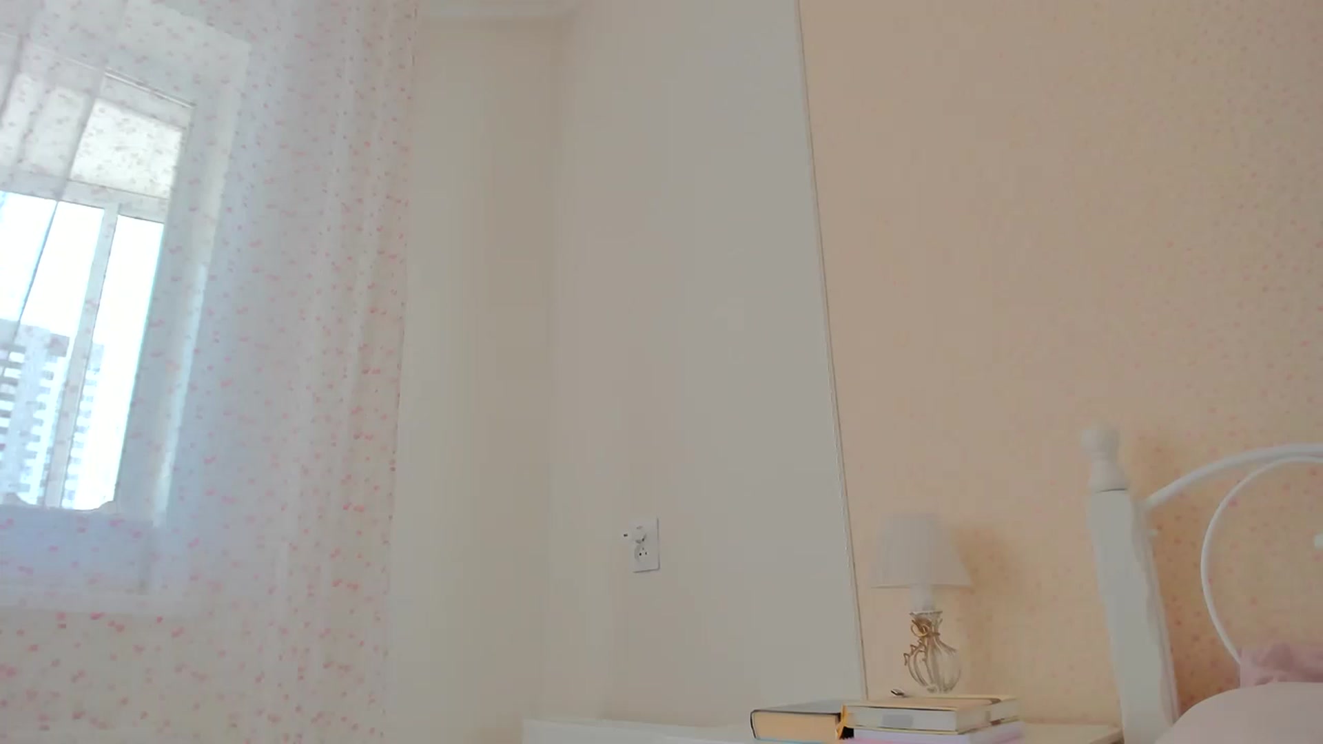Gallery image thumbnail from StandardWoman's myfreecams stream on, 06/20/2023, 07:14 image 19 of 20