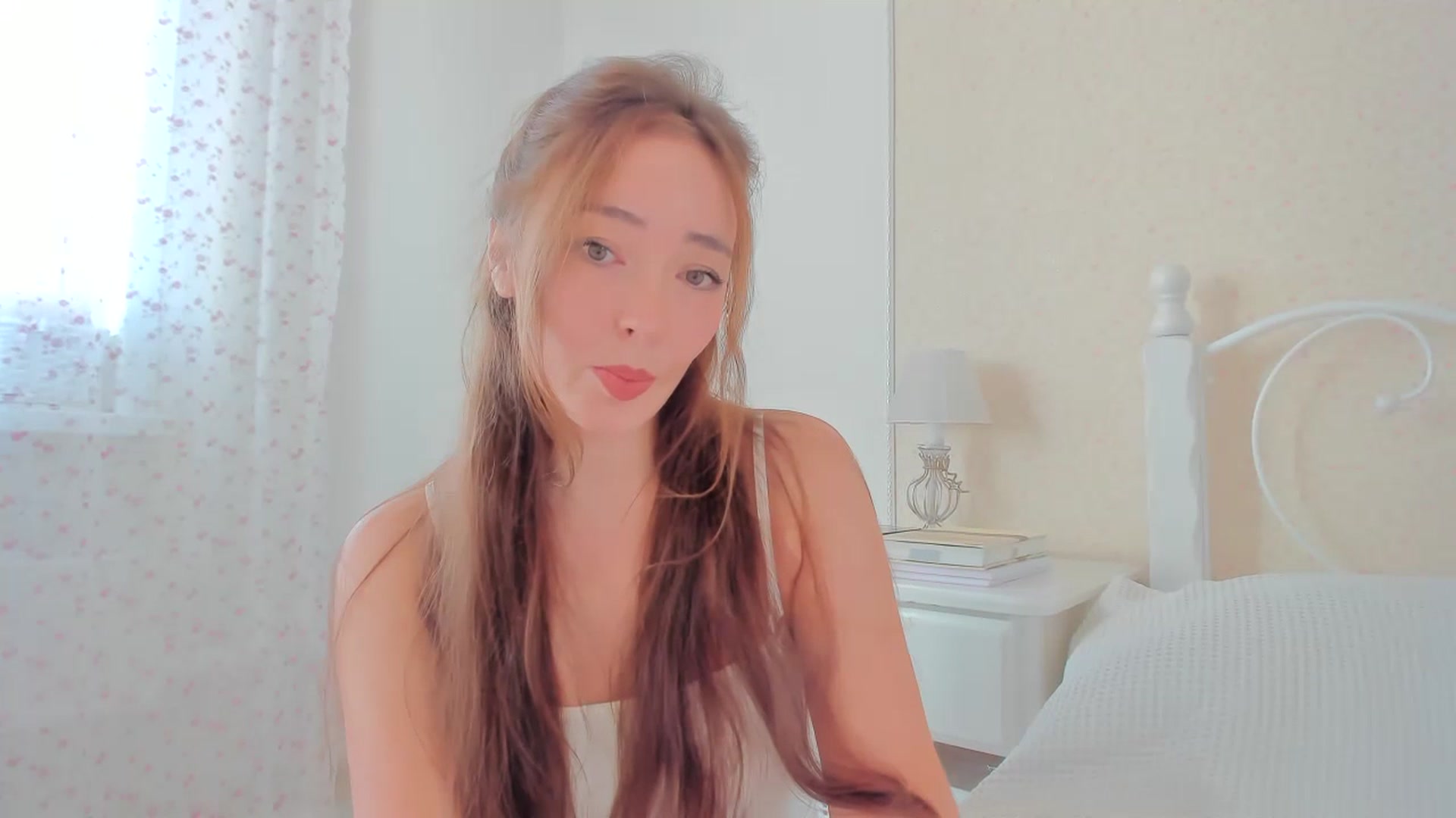 Gallery image thumbnail from StandardWoman's myfreecams stream on, 07/06/2023, 03:20 image 2 of 20