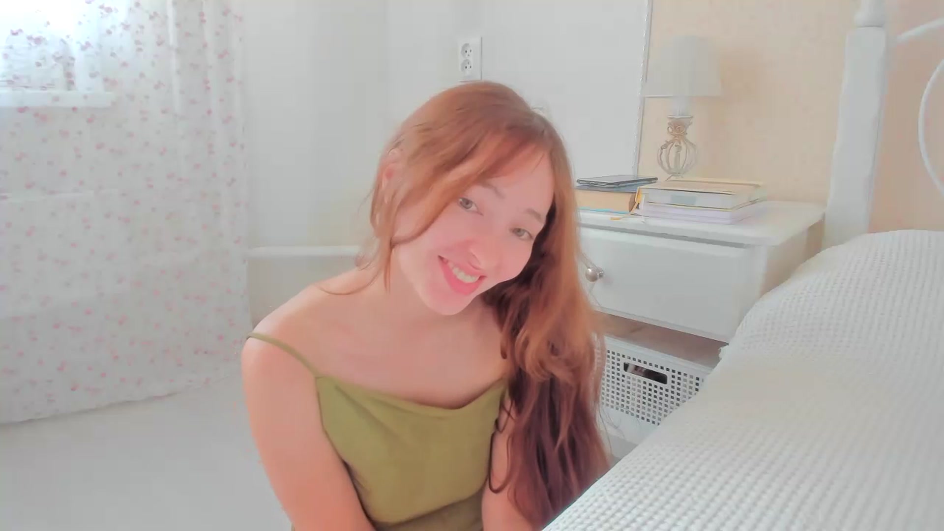 Gallery image thumbnail from StandardWoman's myfreecams stream on, 07/07/2023, 08:15 image 6 of 20