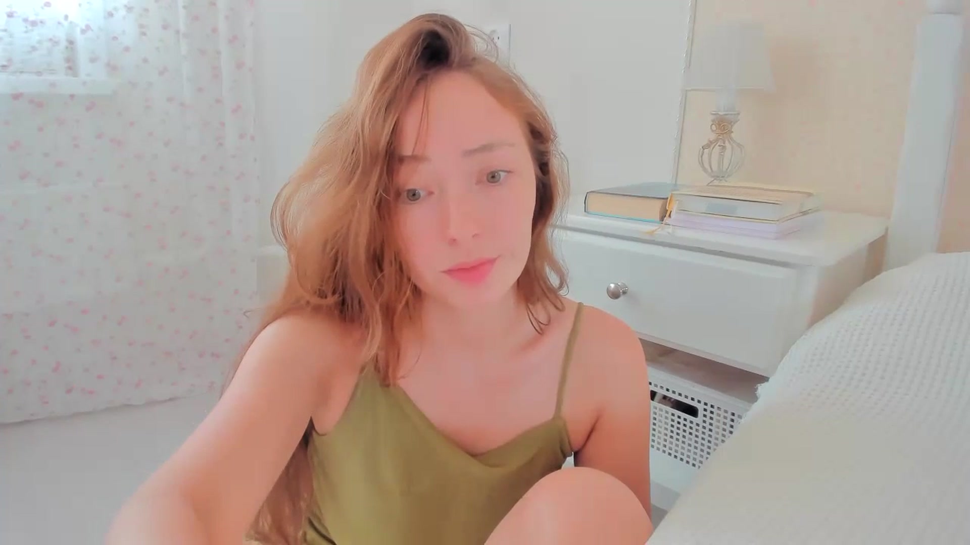 Gallery image thumbnail from StandardWoman's myfreecams stream on, 07/07/2023, 08:15 image 15 of 20