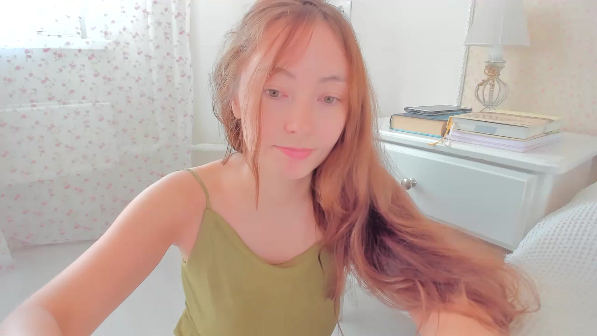 Gallery image thumbnail from StandardWoman's myfreecams stream on, 07/07/2023, 08:15 image 8 of 20