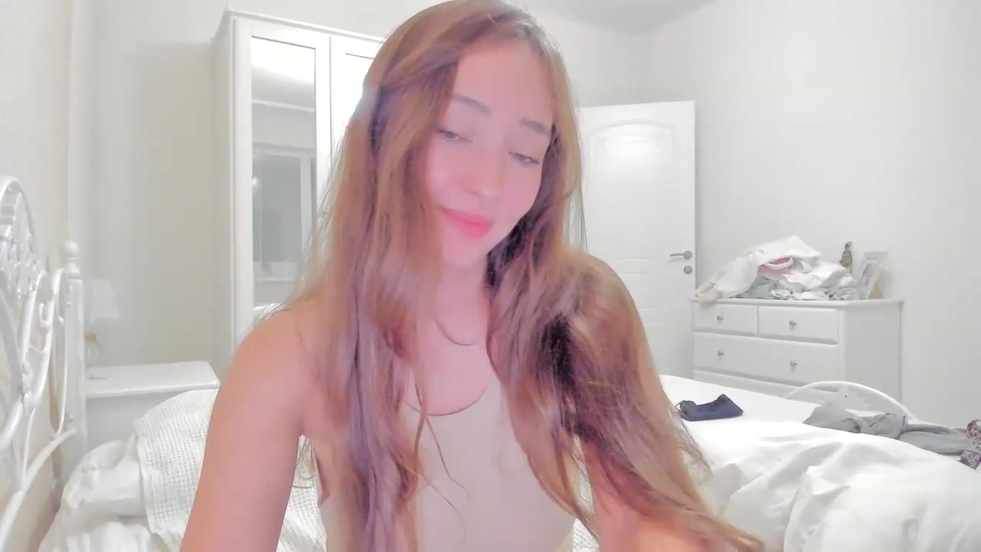 Gallery image thumbnail from StandardWoman's myfreecams stream on, 07/18/2023, 17:40 image 14 of 20