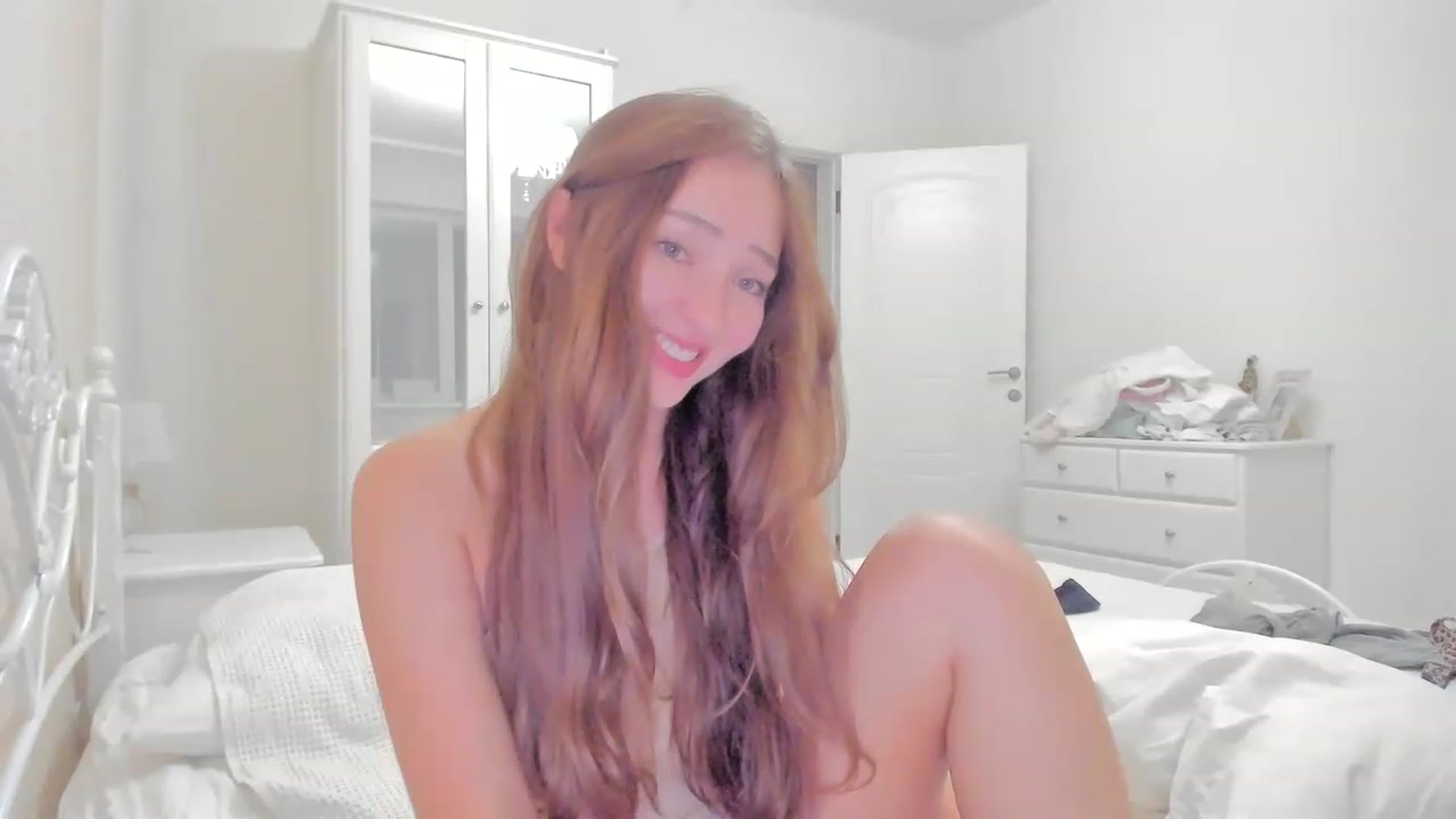 Gallery image thumbnail from StandardWoman's myfreecams stream on, 07/18/2023, 17:40 image 15 of 20