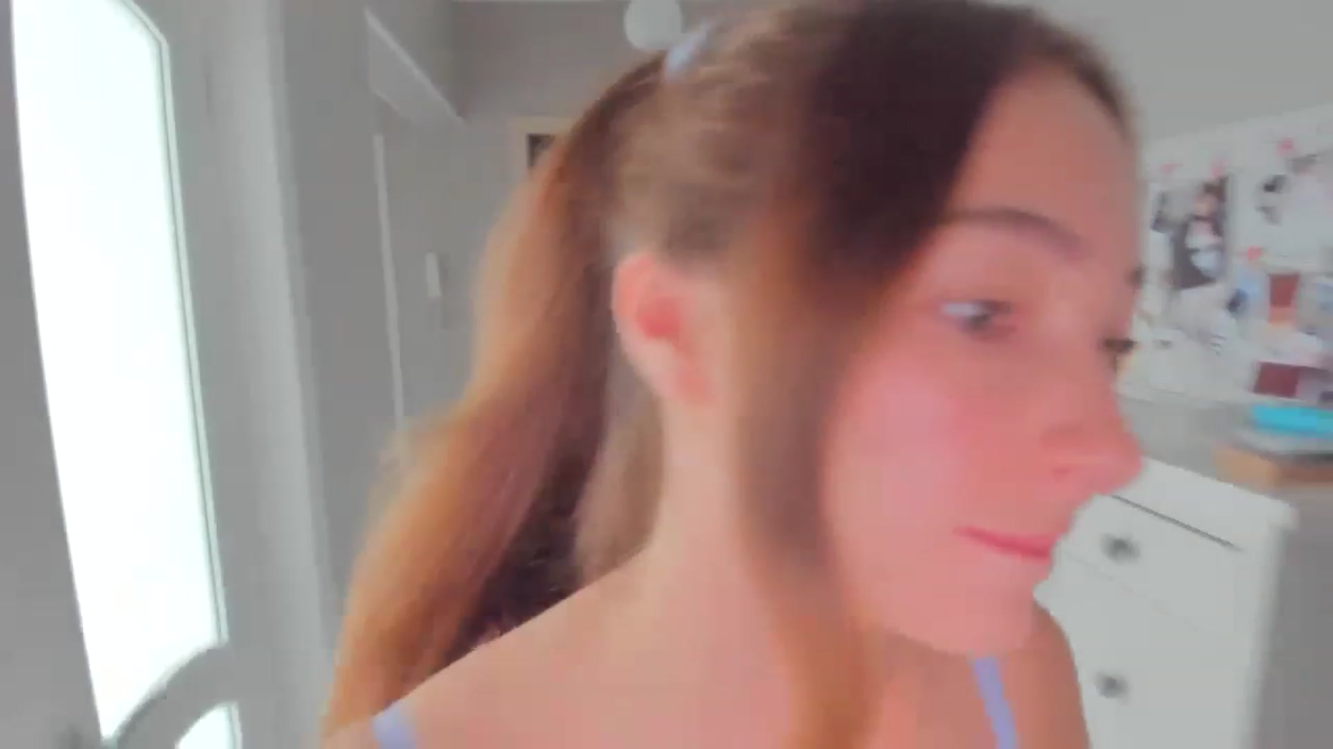 Gallery image thumbnail from StandardWoman's myfreecams stream on, 07/31/2023, 10:30 image 13 of 20