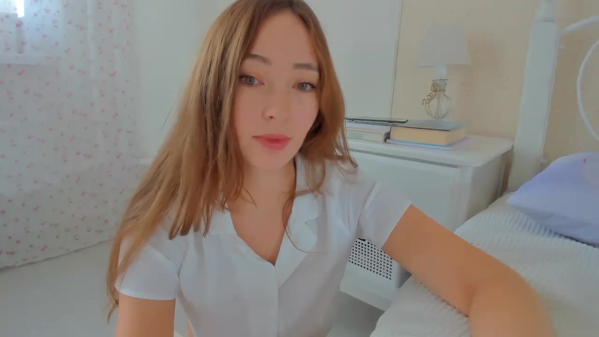 Gallery image thumbnail from StandardWoman's myfreecams stream on, 08/09/2023, 08:52 image 3 of 20
