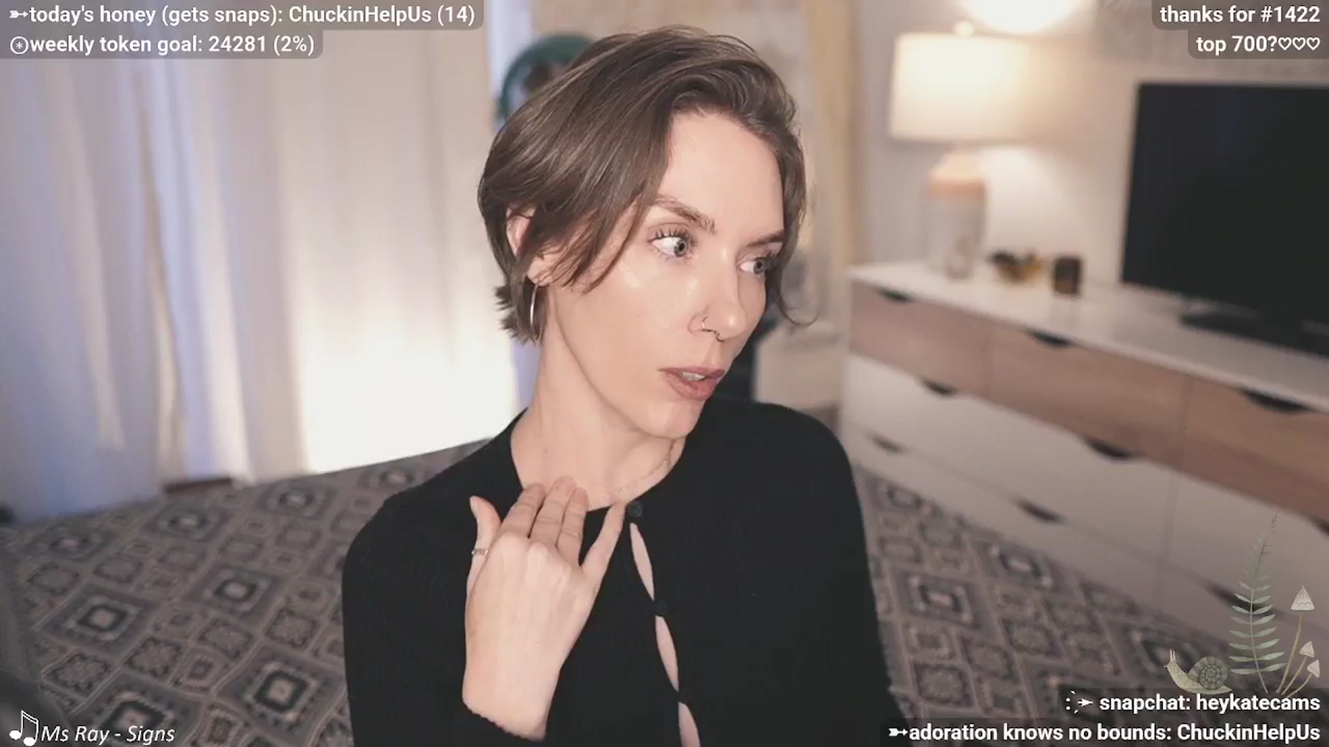Gallery image thumbnail from StanleyCucci's myfreecams stream on, 04/18/2026, 02:11 image 6 of 20