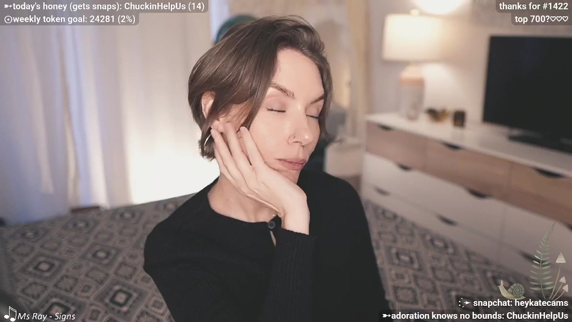 Gallery image thumbnail from StanleyCucci's myfreecams stream on, 04/18/2026, 02:11 image 7 of 20