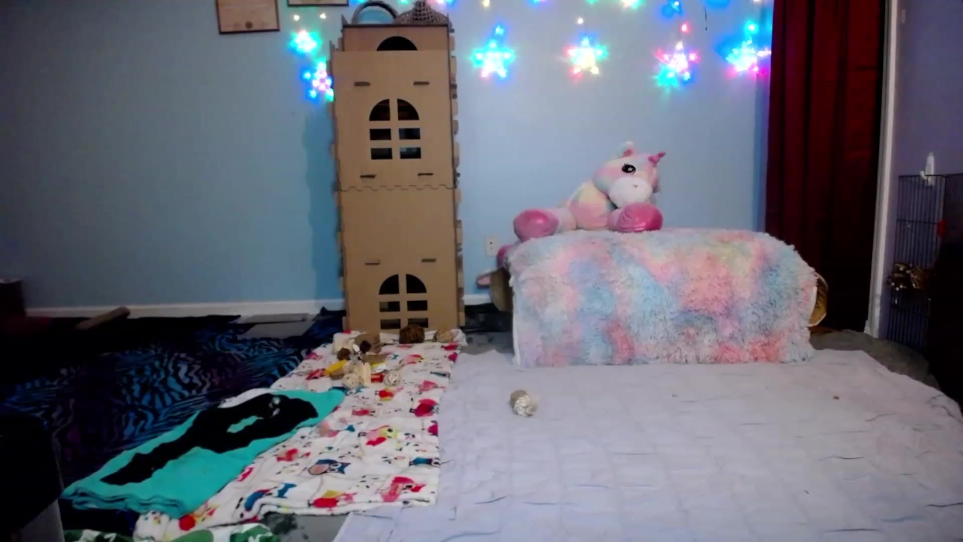 Gallery image thumbnail from StarPowerrr's myfreecams stream on, 01/13/2023, 08:14 image 18 of 20