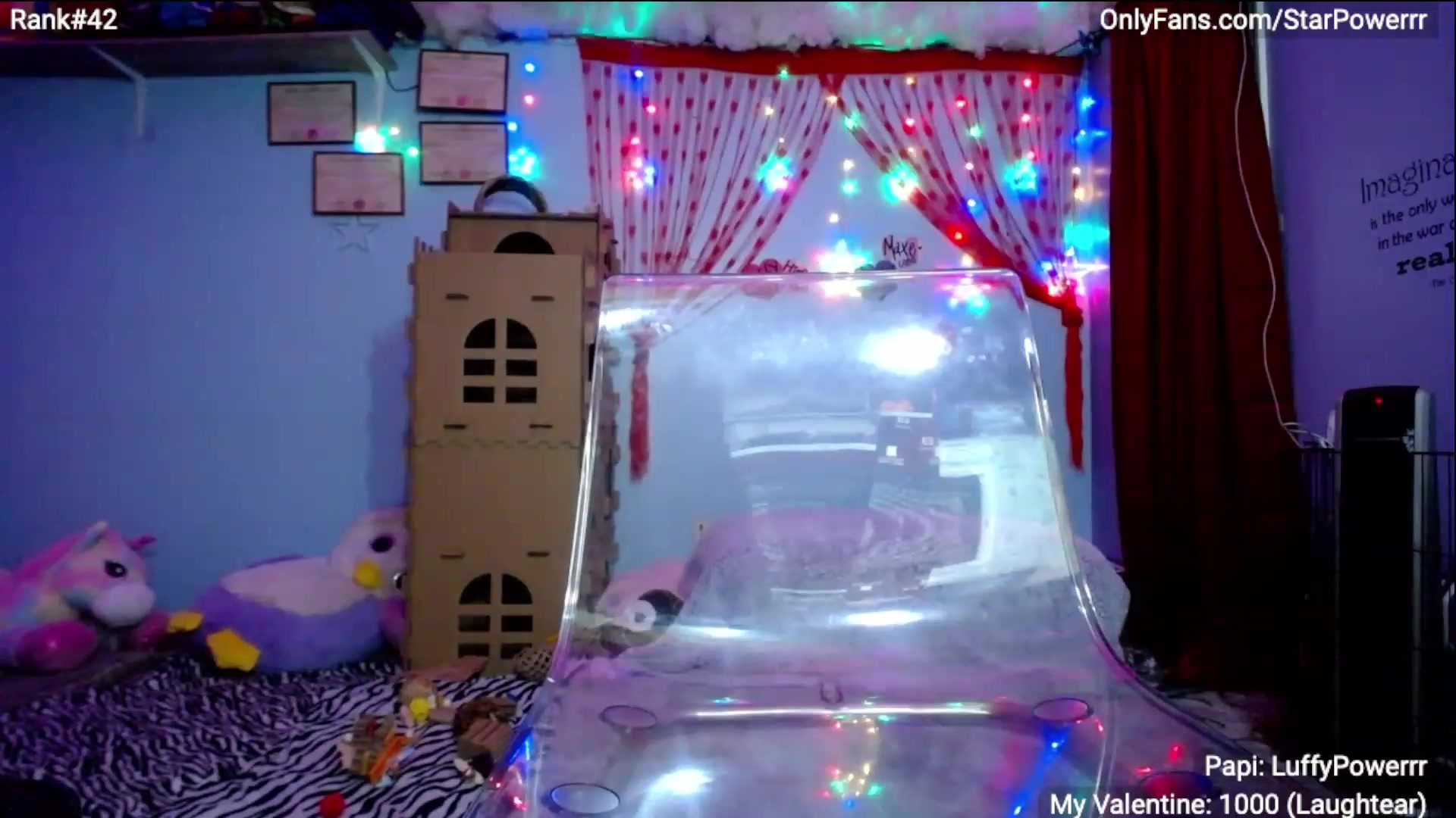 Gallery image thumbnail from StarPowerrr's myfreecams stream on, 02/12/2023, 09:47 image 18 of 20