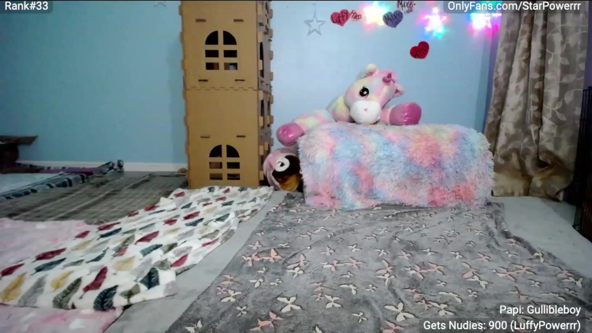 Gallery image thumbnail from StarPowerrr's myfreecams stream on, 03/07/2023, 05:44 image 6 of 20