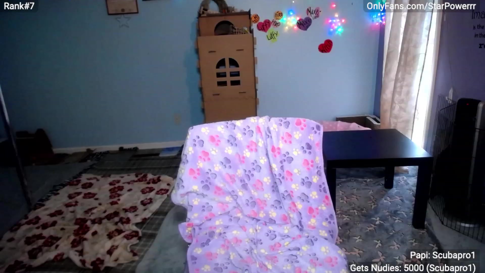 Gallery image thumbnail from StarPowerrr's myfreecams stream on, 04/22/2023, 13:52 image 3 of 20