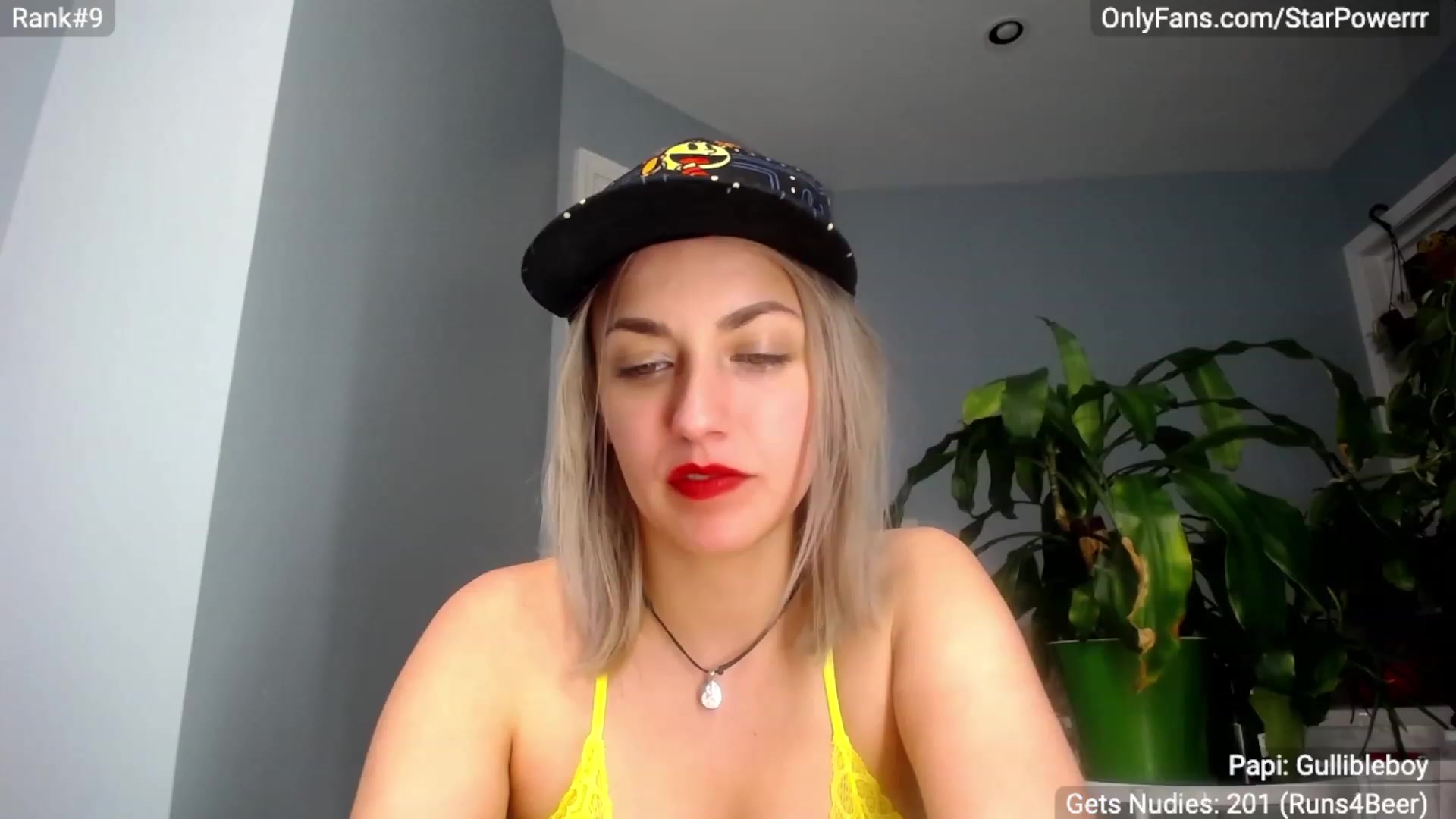 Gallery image thumbnail from StarPowerrr's myfreecams stream on, 04/25/2023, 07:24 image 12 of 20